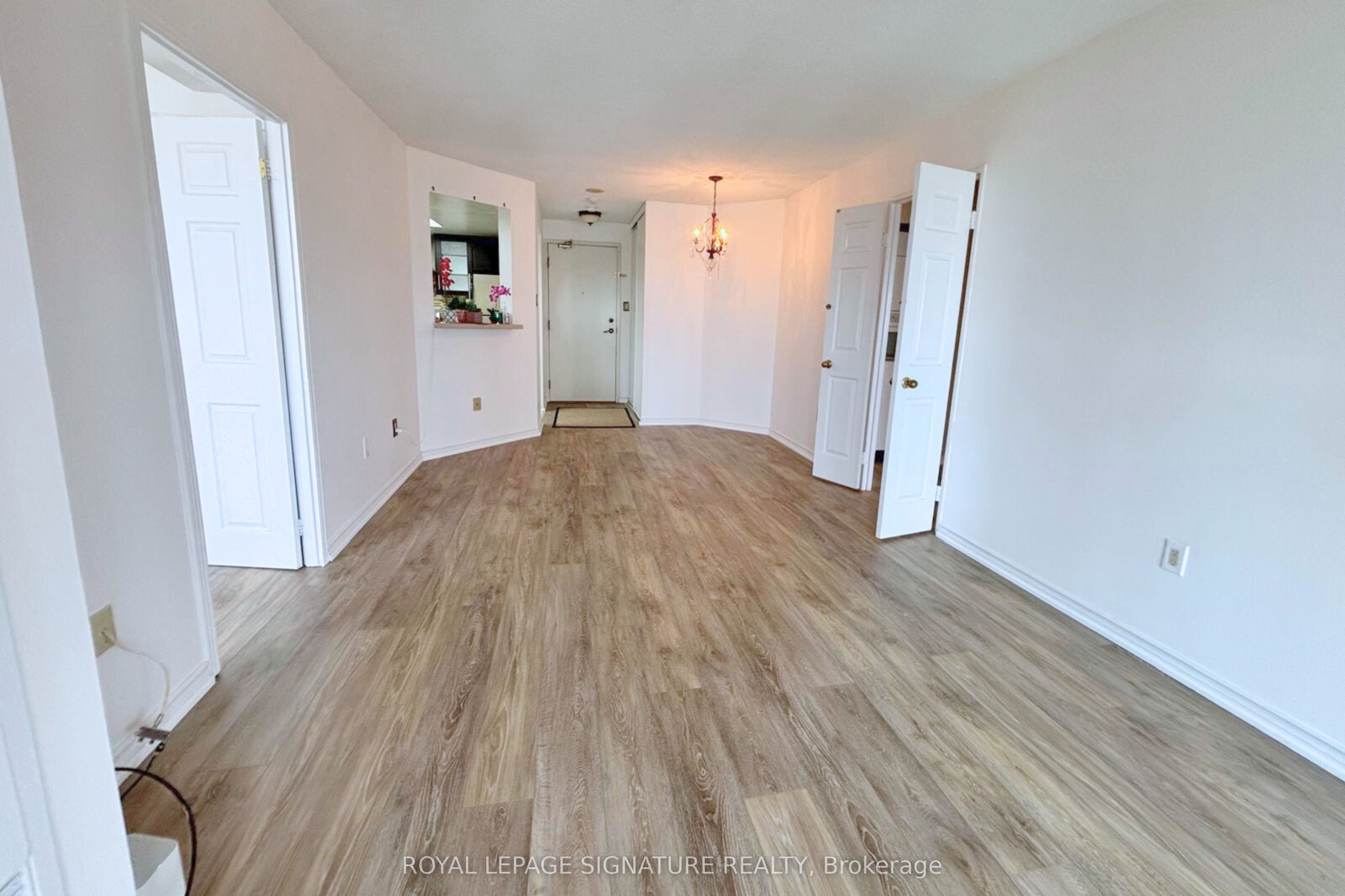 4470 Tucana Court 1405, Mississauga, ON L5R 3K8 photo 5
