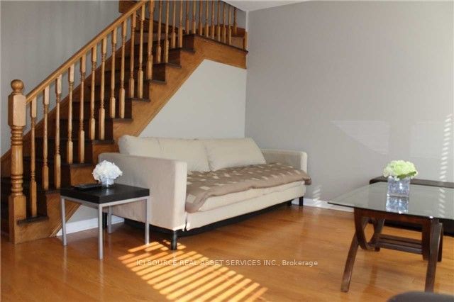 192 Owlridge Drive Upper, Brampton, ON L6X 0M8 photo 4