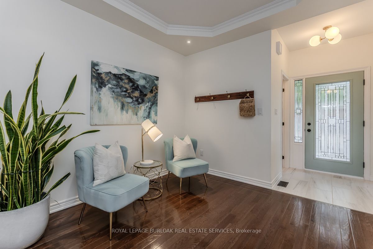 5316 Applegarth Drive, Burlington, ON L7L 7E3 photo 4