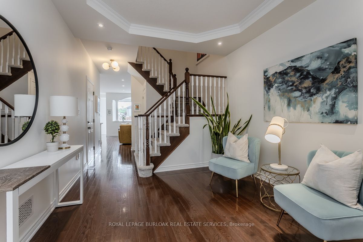 5316 Applegarth Drive, Burlington, ON L7L 7E3 photo 5