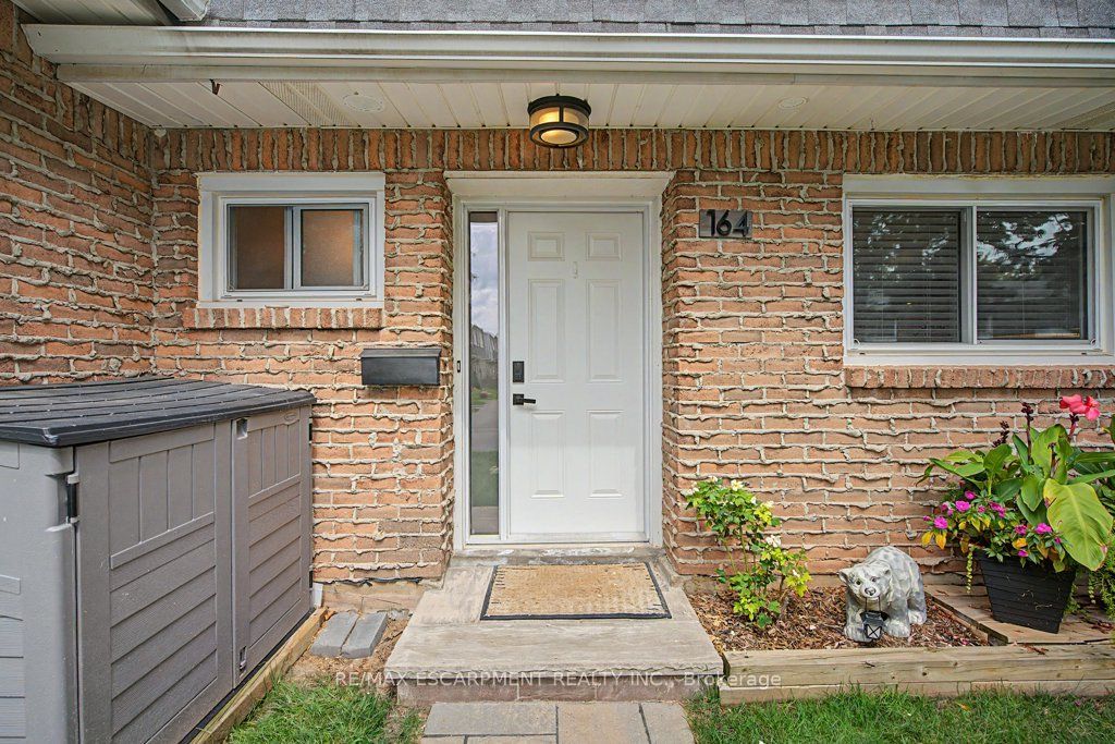 2050 Upper Middle Road 164, Burlington, ON L7P 3R9 photo 4