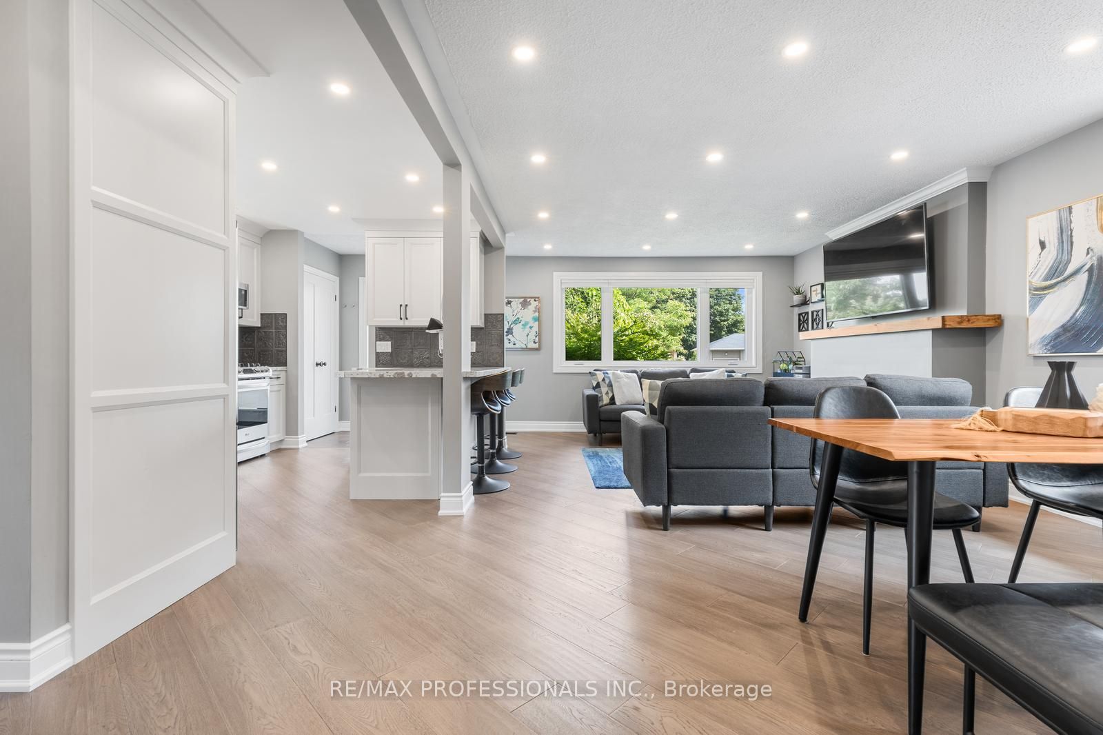 20 Hollister Road, Toronto, ON M9C 4M7 photo 4