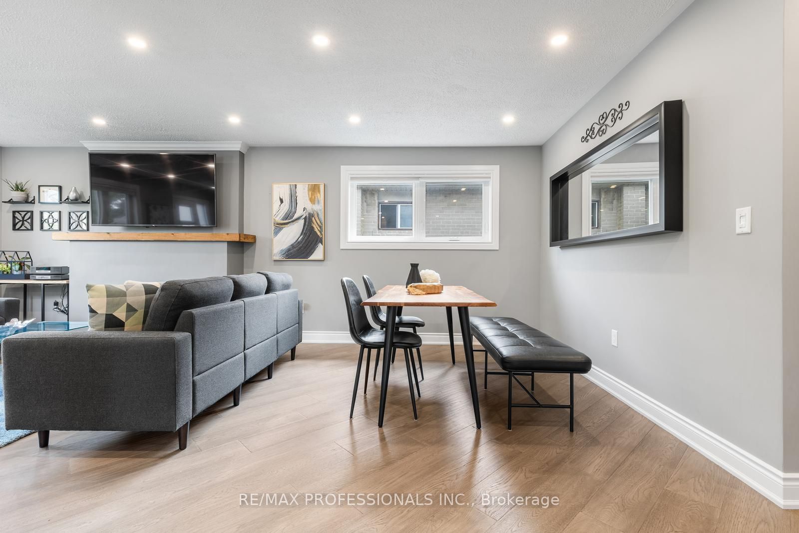 20 Hollister Road, Toronto, ON M9C 4M7 photo 5