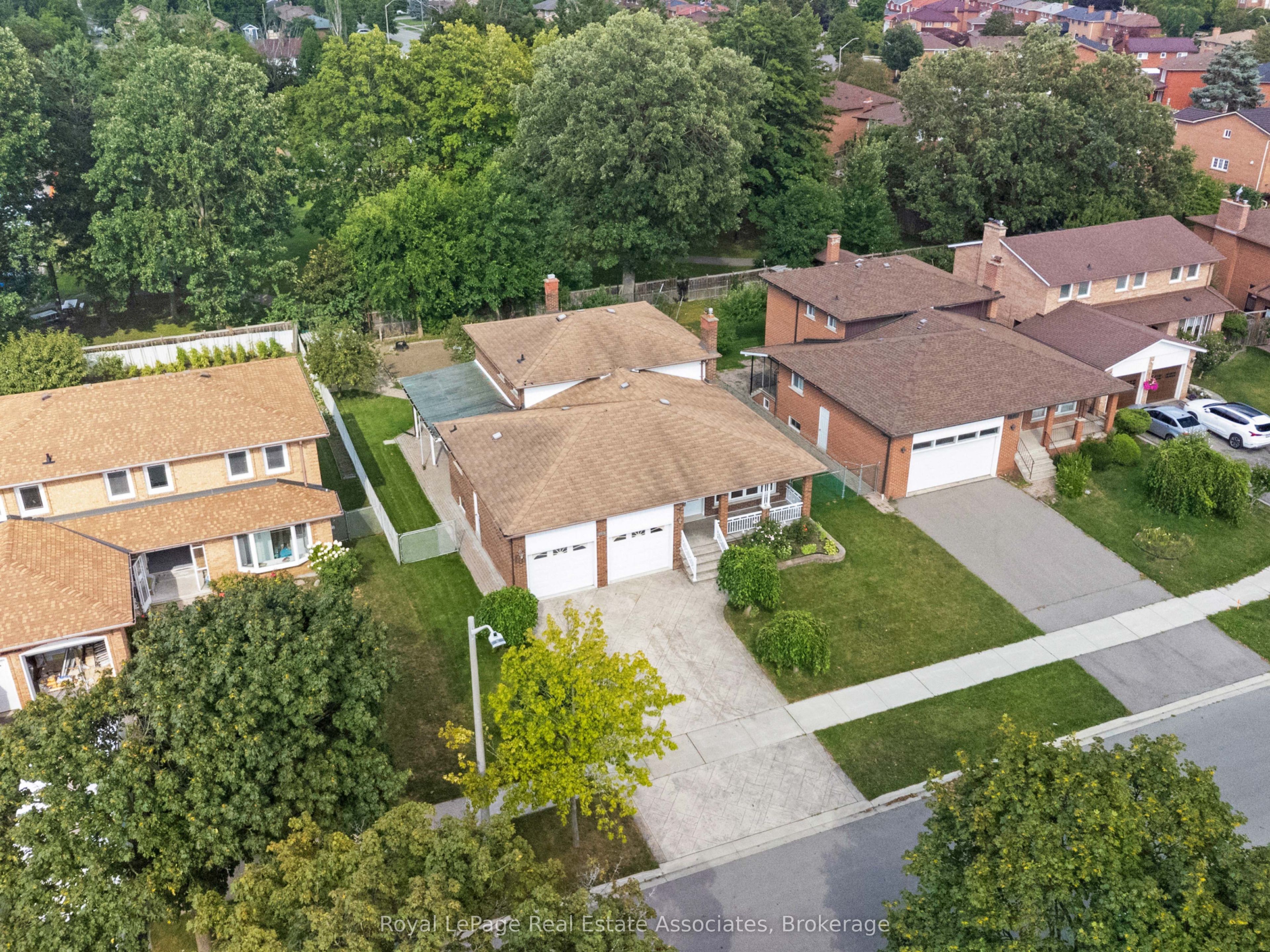 2535 Privet Crescent, Mississauga, ON L5B 2S5 photo 3