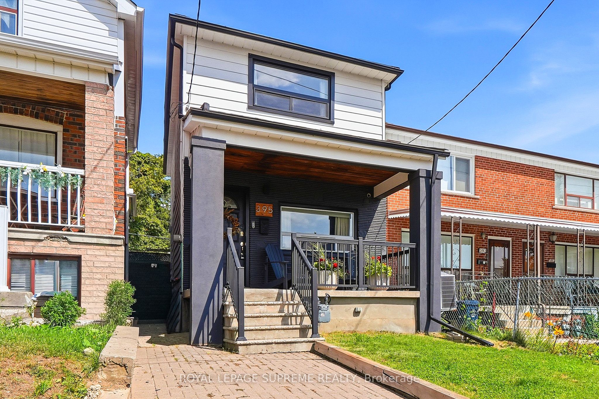 395 McRoberts Avenue, Toronto, ON M6E 4R1 photo 2