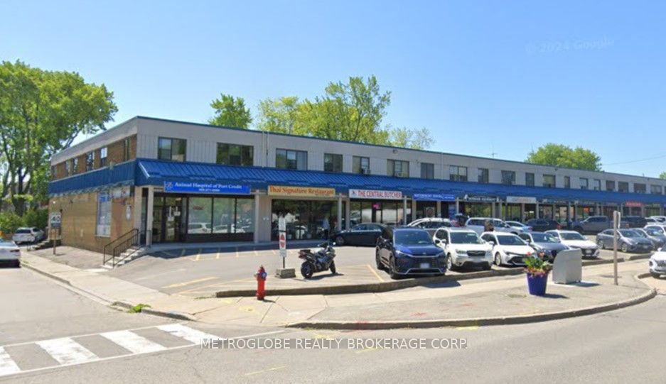 191 Lakeshore Road E 11, Mississauga, ON L5G 1G2