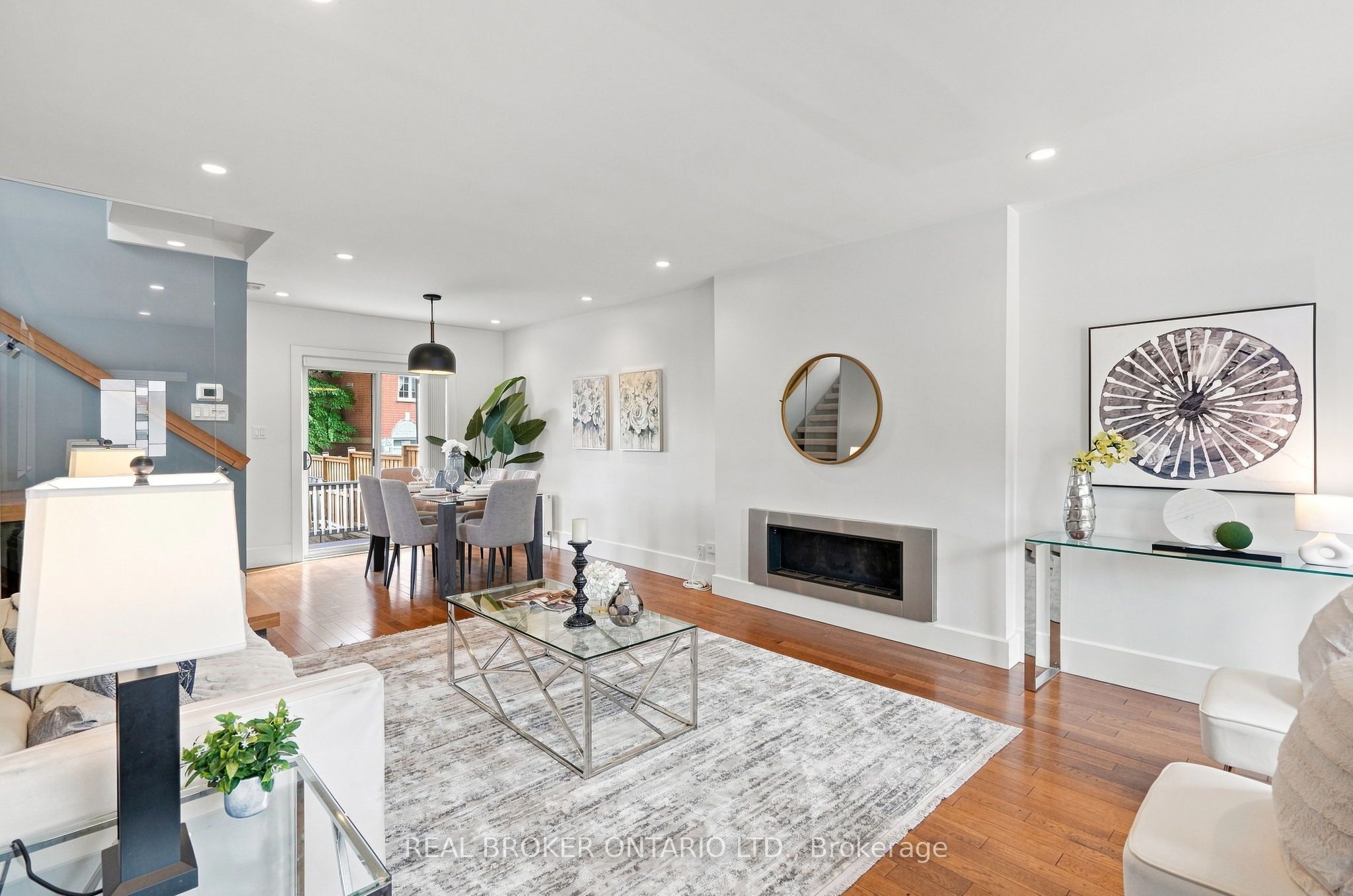 671 Scarlett Road, Toronto, ON M9P 2T2 photo 5
