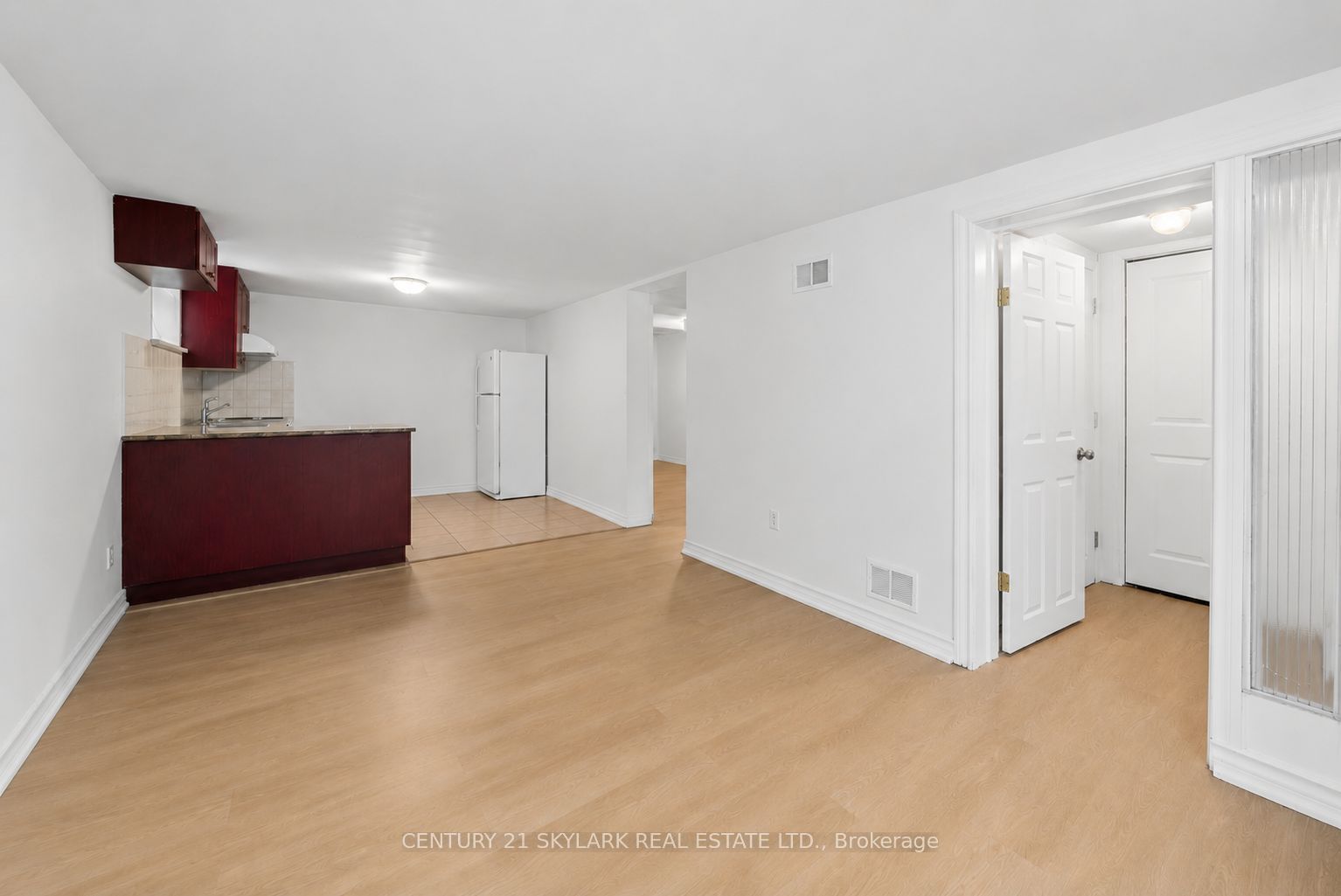 18 Jodphur Avenue Basement, Toronto, ON M9M 2J4 photo 4