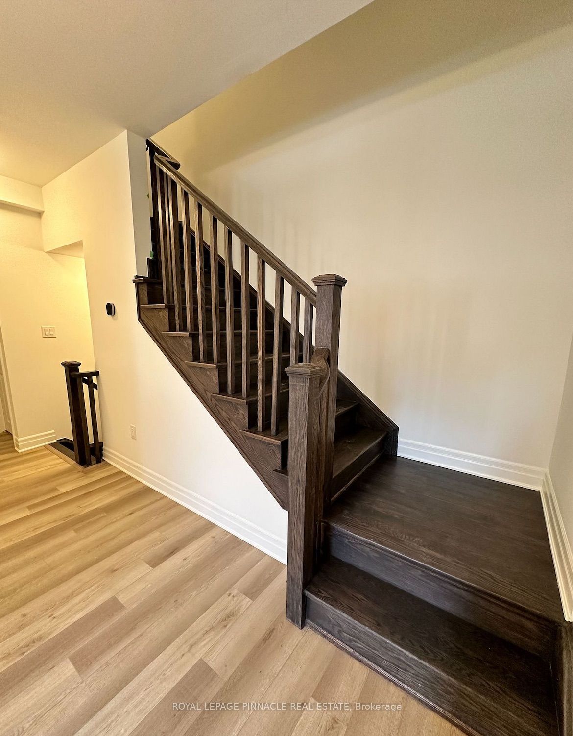 1317 Leriche Way 84, Milton, ON L9E 0H5 photo 5