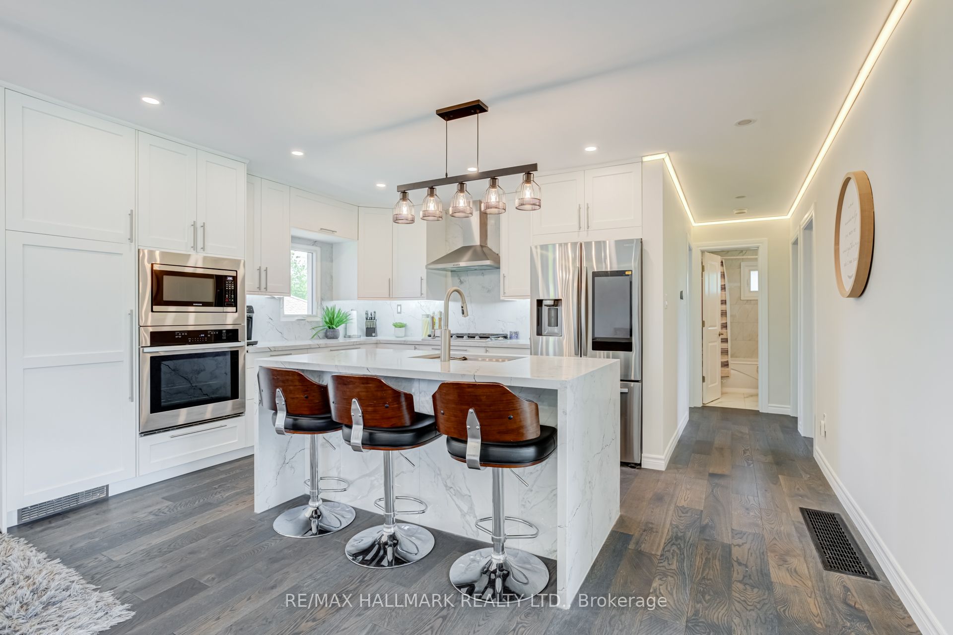 366 Wildwood Drive, Oakville, ON L6K 1T2 photo 5