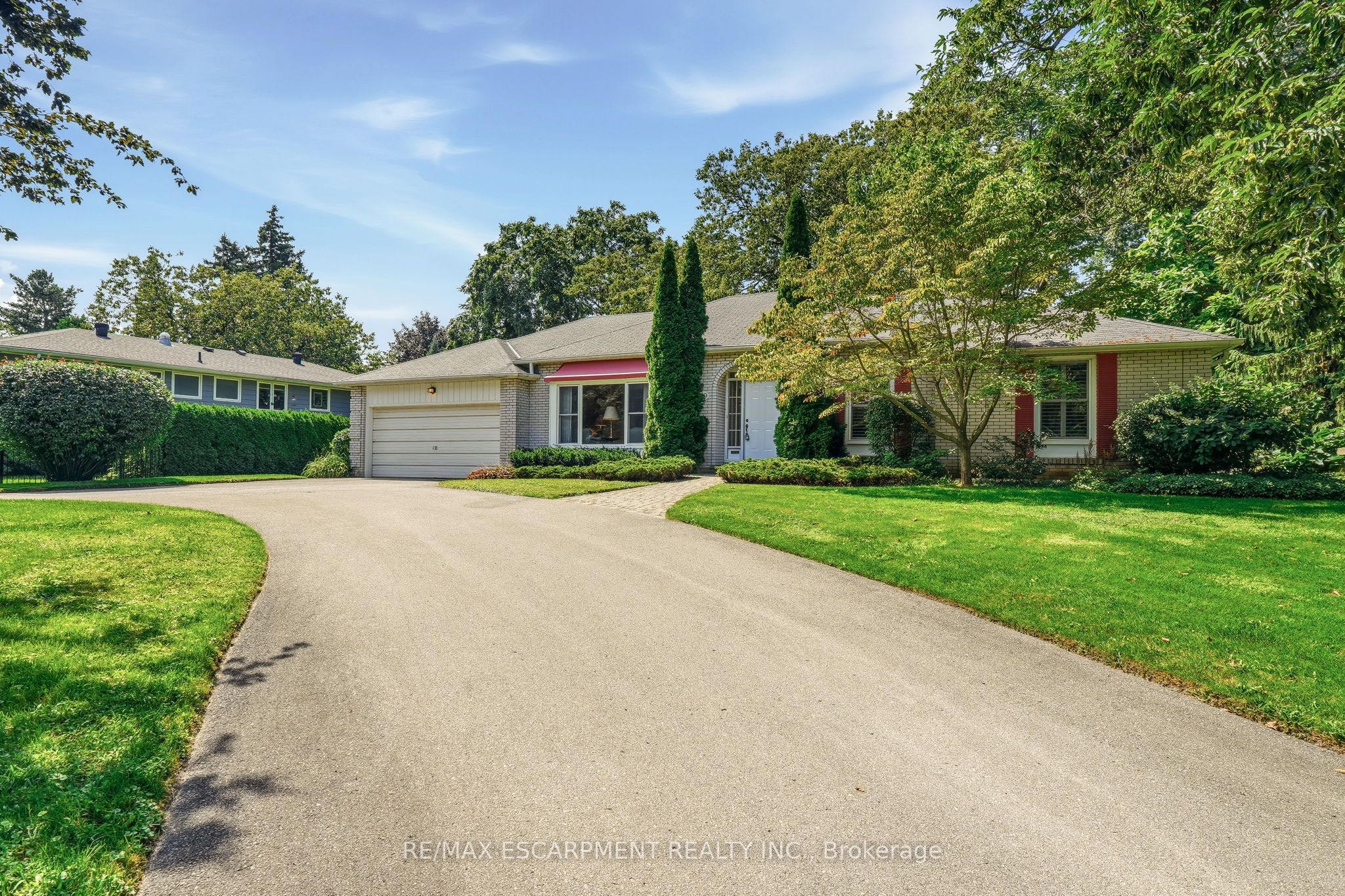 359 Lark Avenue, Burlington, ON L7T 2T1 photo 3