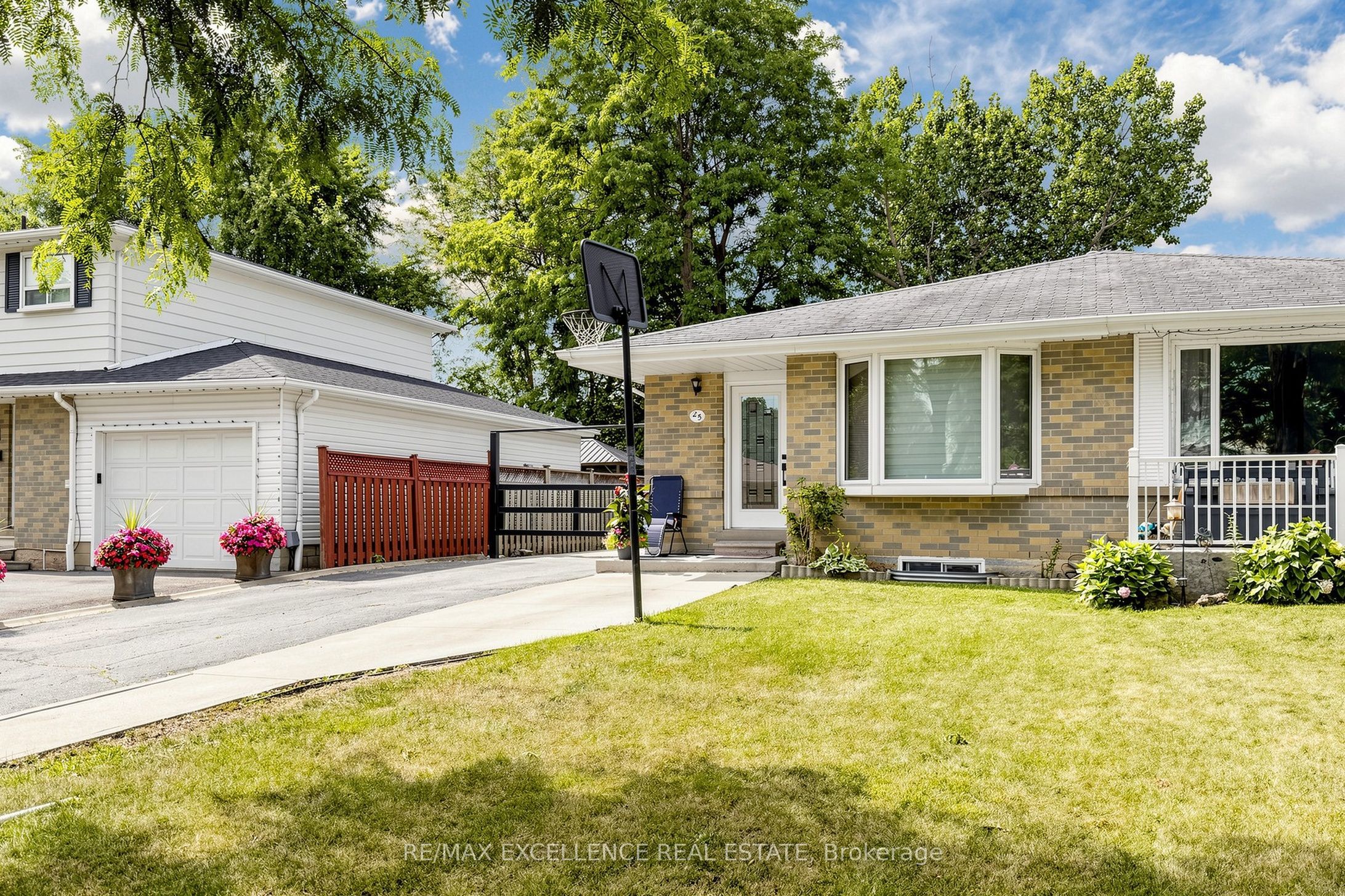 25 Graymar Road, Brampton, ON L6S 1Z7 photo 5