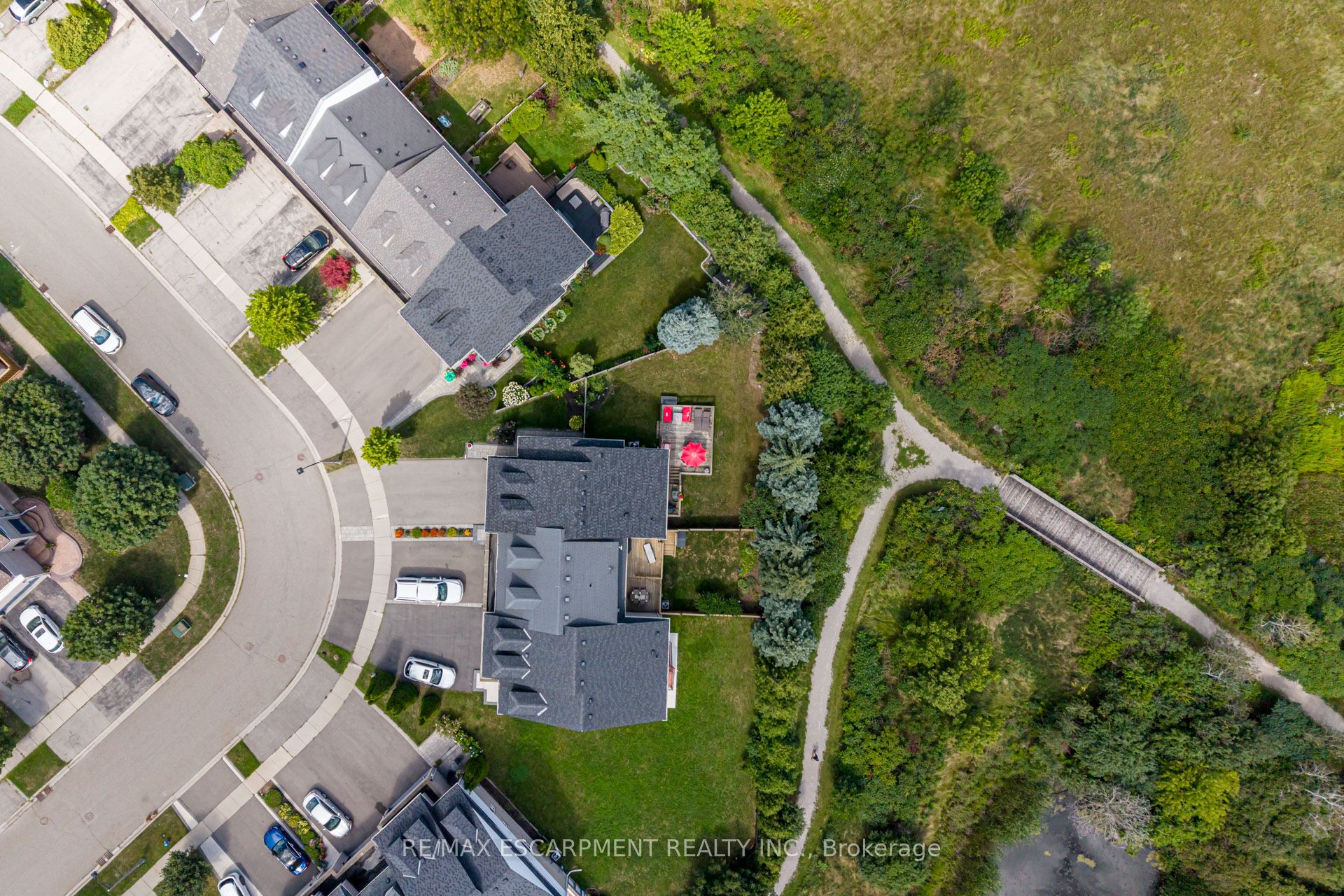 2125 White Dove Circle, Oakville, ON L6M 3R6 photo 3