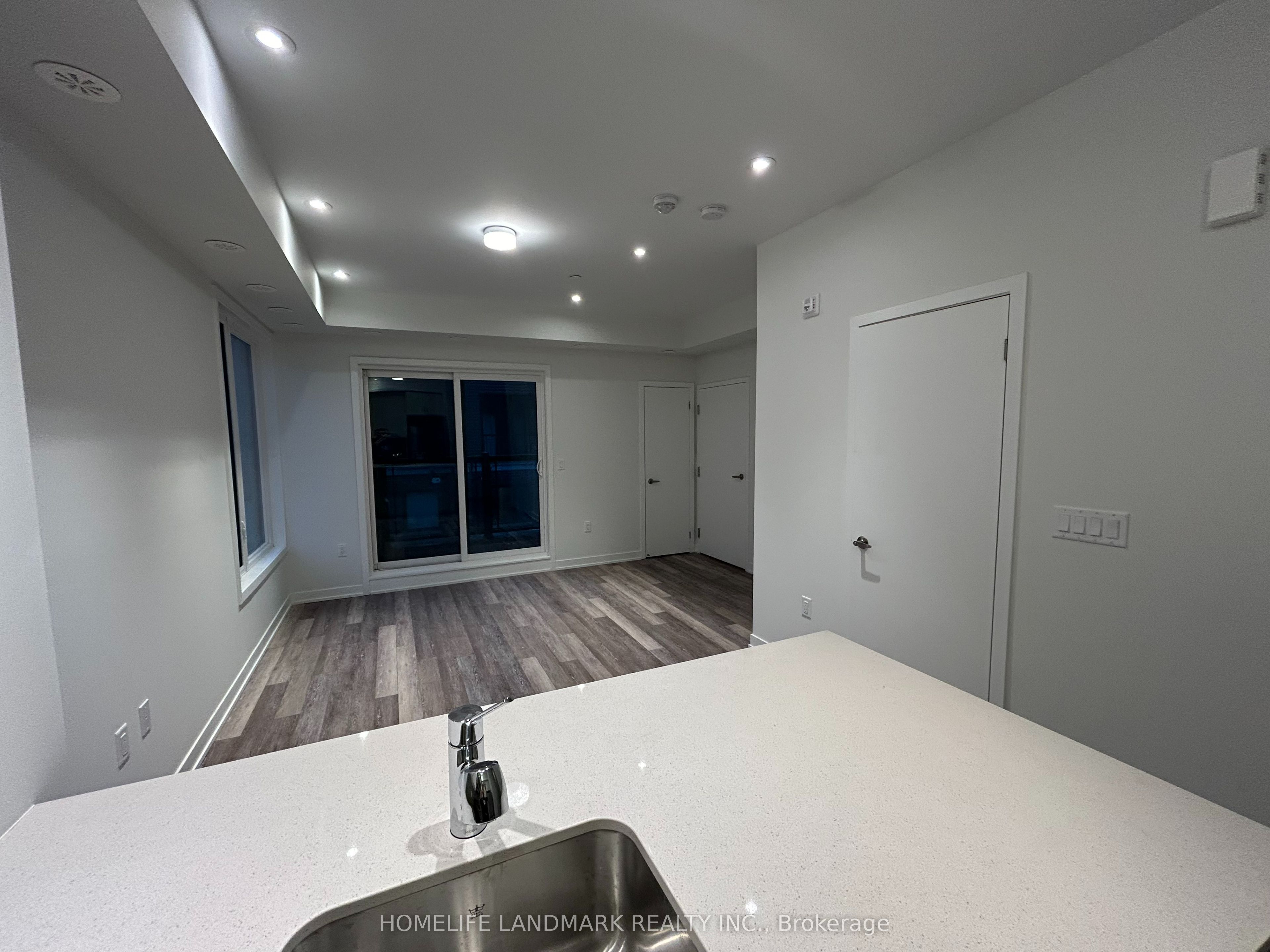 3425 Ridgeway Drive 1, Mississauga, ON L5L 0B9 photo 5