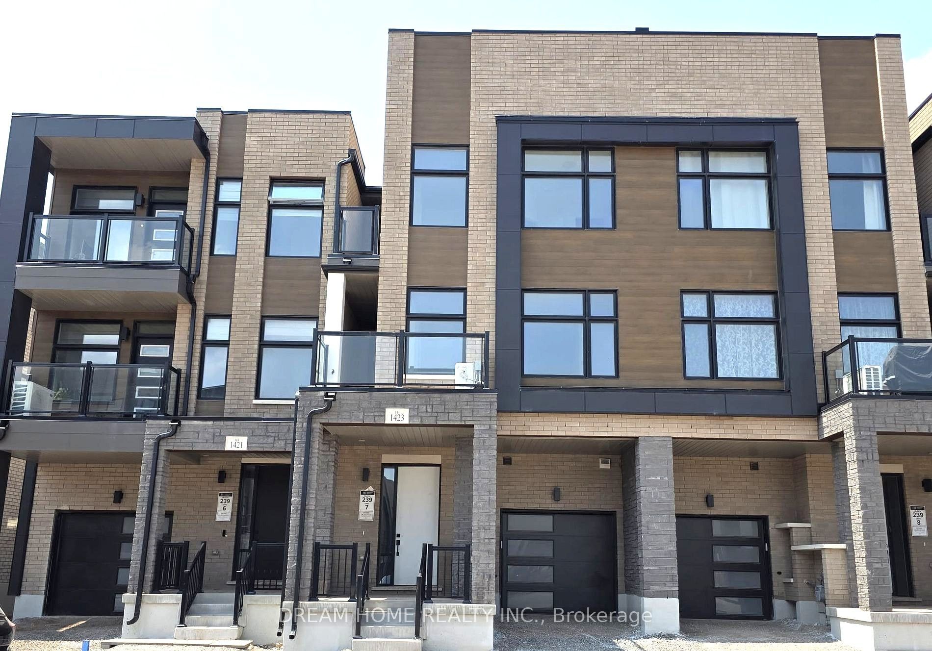 1423 Courtleigh Trail, Oakville, ON L6H 7Y8
