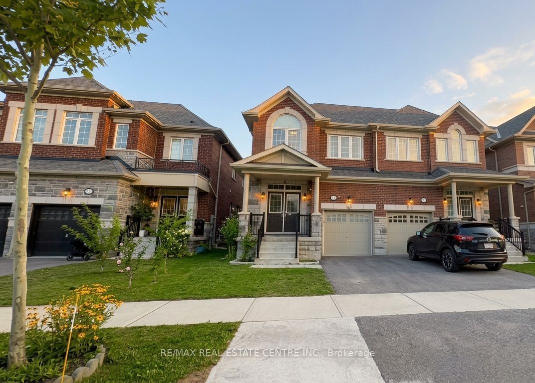 106 Branigan Crescent, Halton Hills, ON L7G 0M8