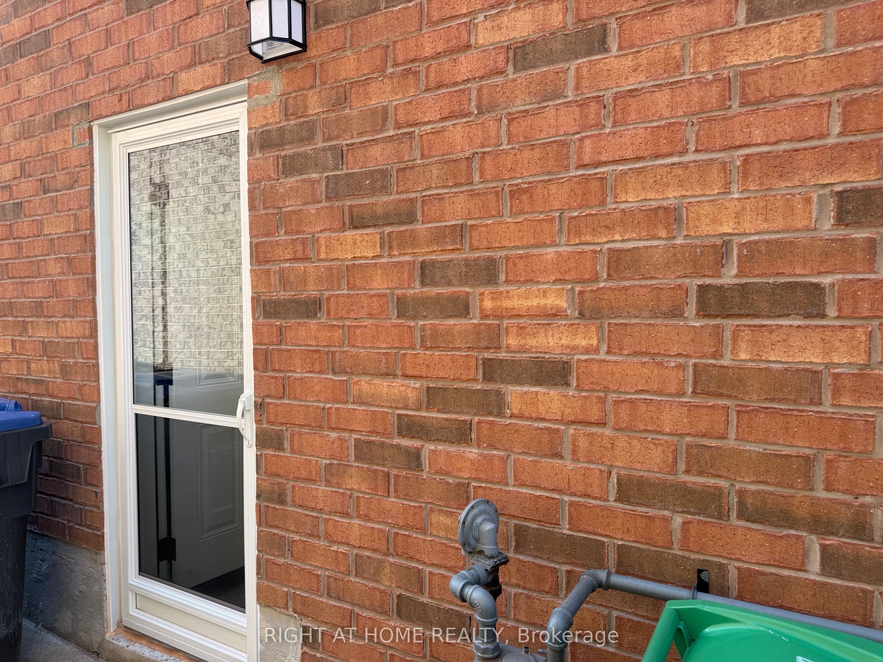 4802 Bluefeather Lane Basement, Mississauga, ON L5R 0E2 photo 3