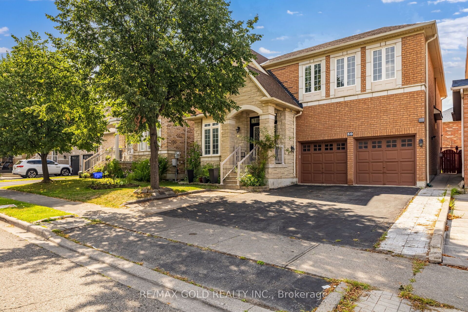 50 Northface Crescent, Brampton, ON L6R 2Y2 photo 2