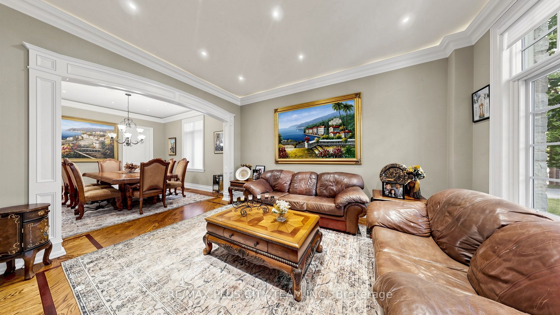 50 Bonnyview Drive, Toronto, ON M8Y 3G6 photo 4