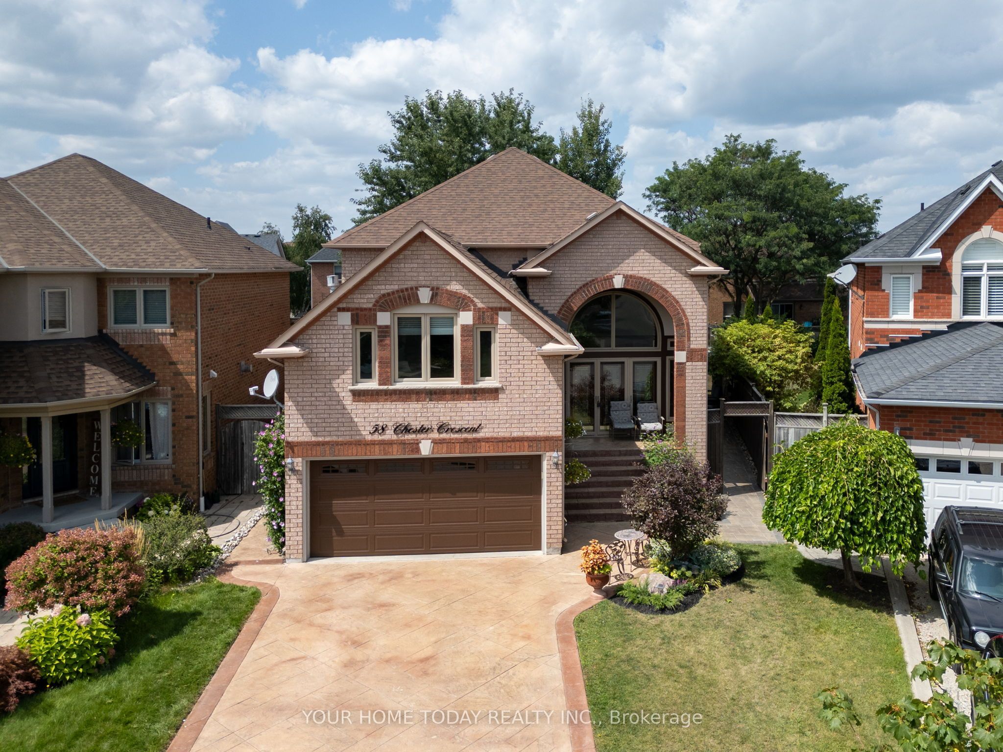 58 Chester Crescent, Halton Hills, ON L7G 5W5 photo 2