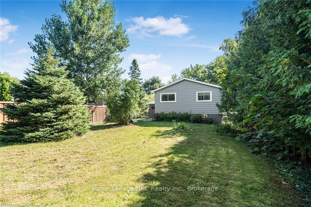 2234 Sheffield Drive, Burlington, ON L7P 2X1 photo 5