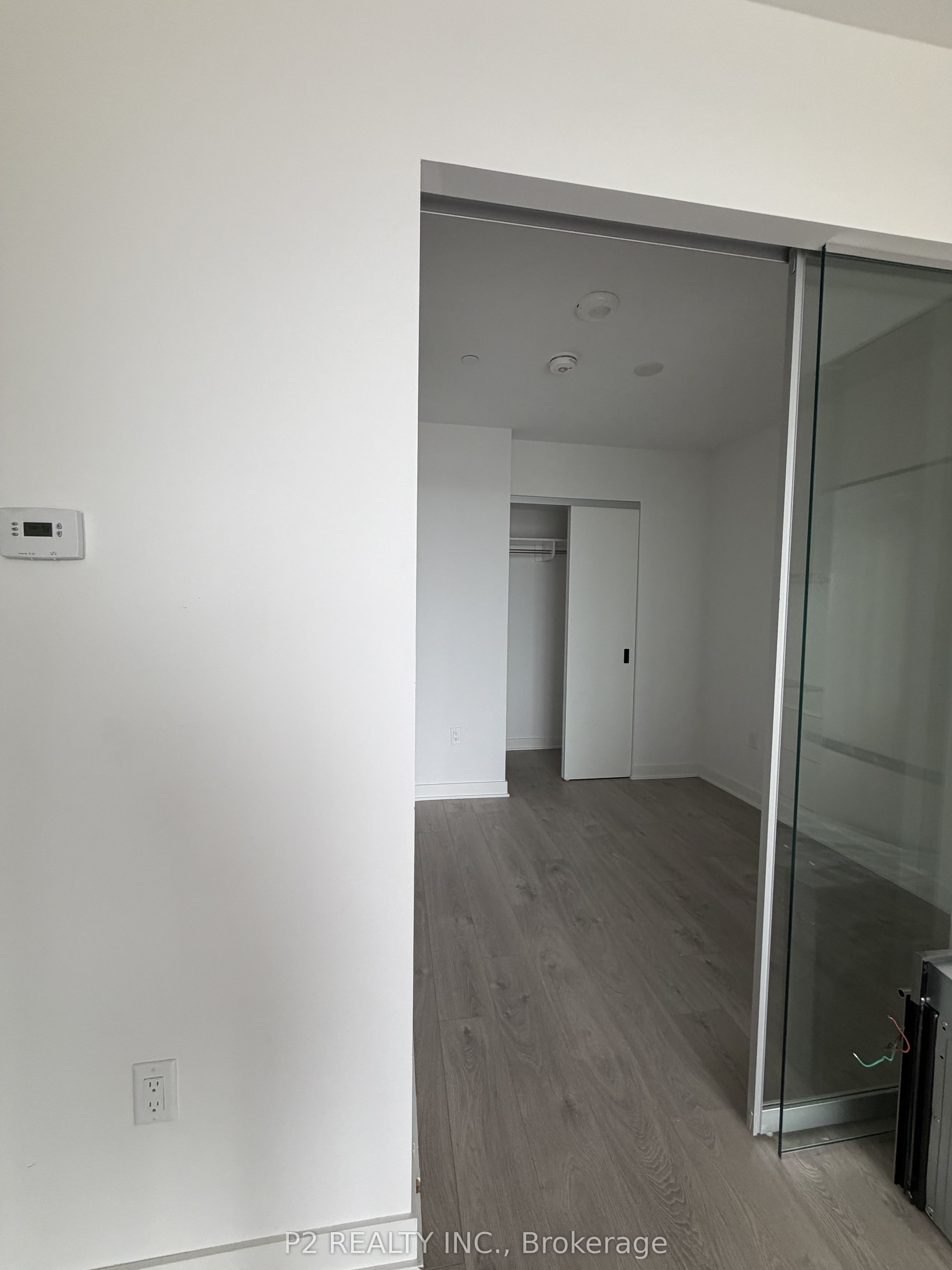 36 Zorra Street 628, Toronto, ON M8Z 0G5 photo 4