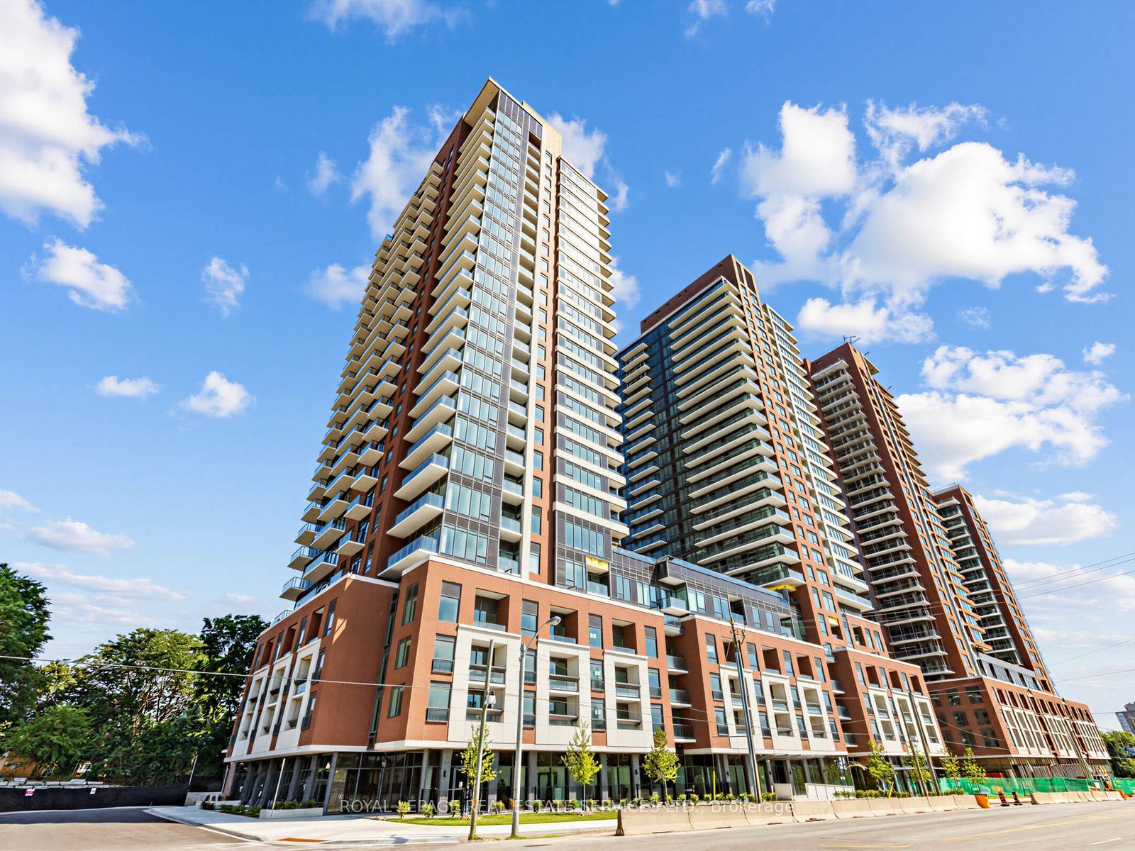4010 Eglinton Avenue W 1315, Toronto, ON M9A 0G5 photo 3