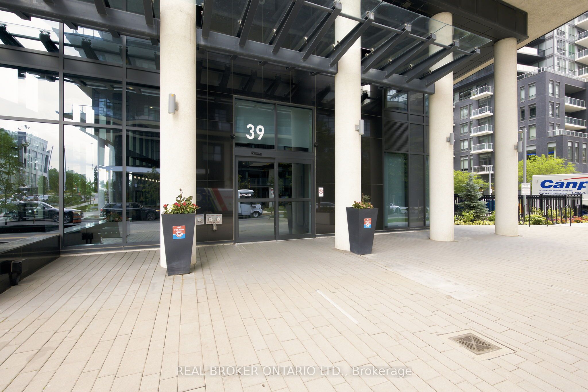 39 Annie Craig Drive PH06, Toronto, ON M8V 0H1 photo 2