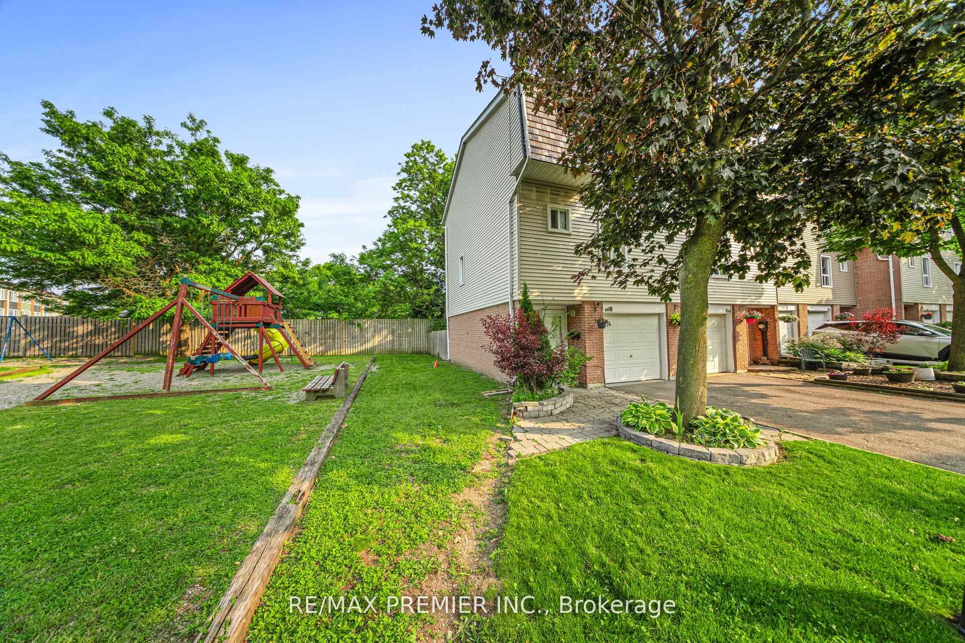 120 Ellerslie Road, Brampton, ON L6T 4C3 photo 3