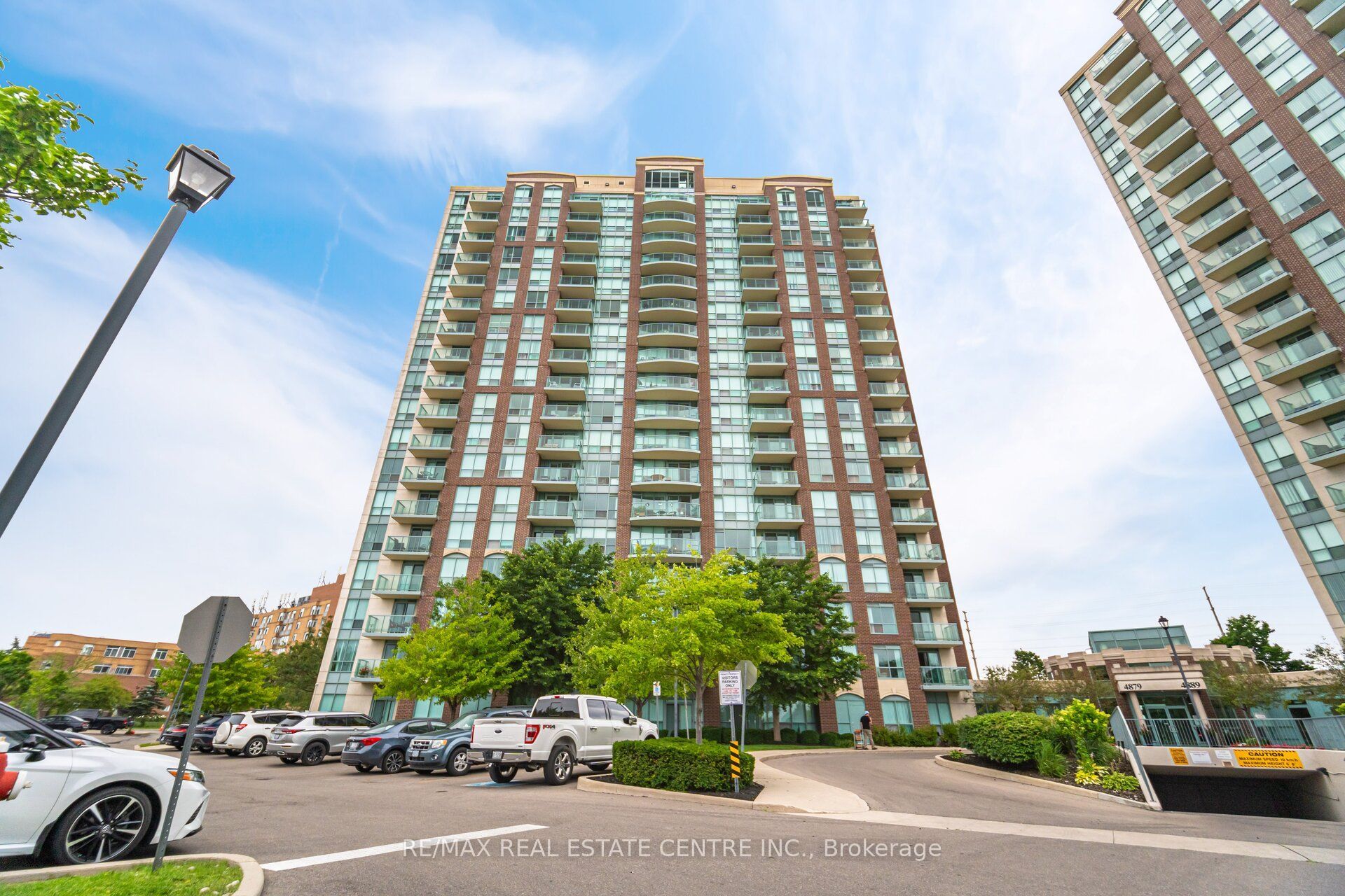 4879 Kimbermount Avenue 1509, Mississauga, ON L5M 7R8