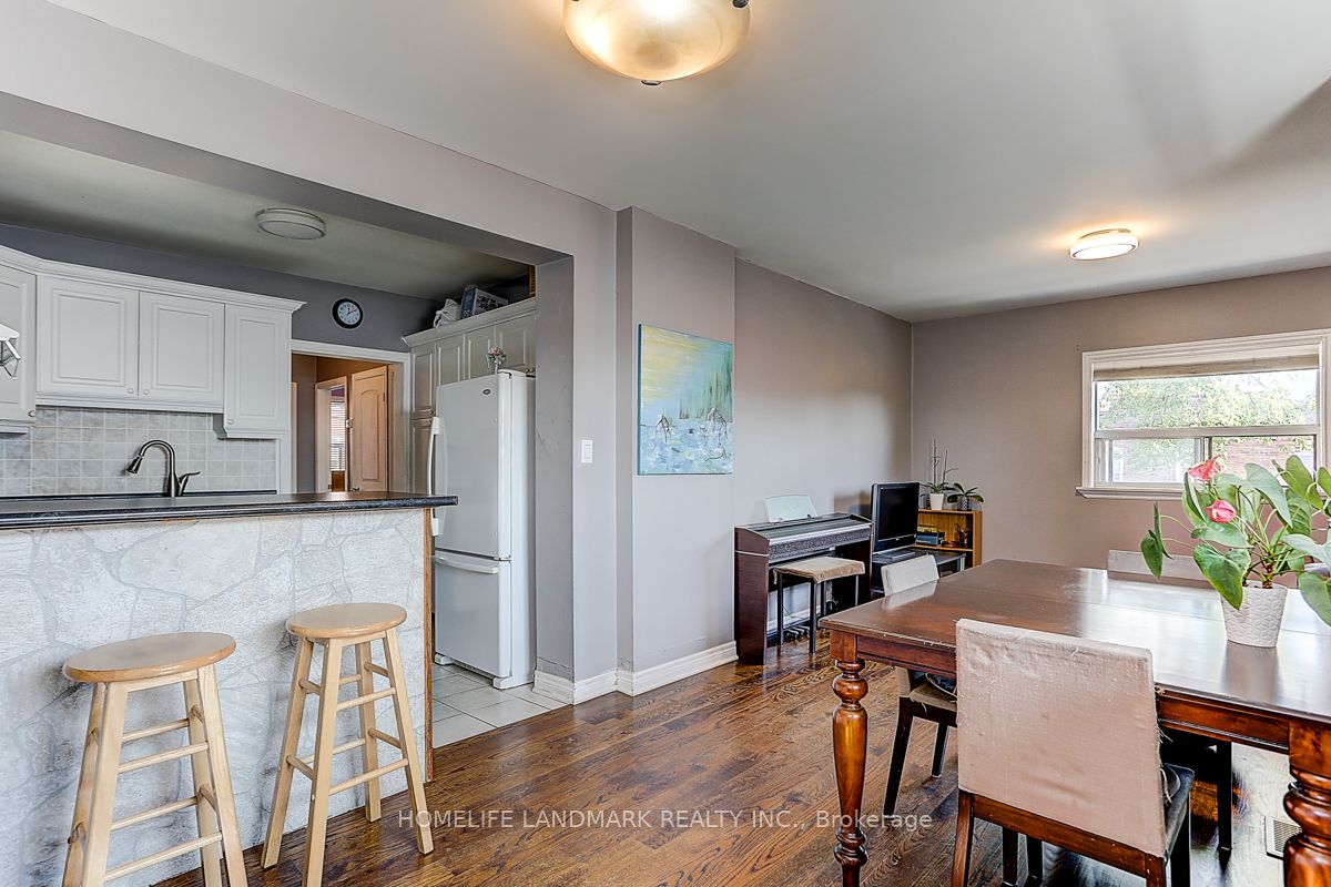 1281 Davenport Road, Toronto, ON M6H 2H3 photo 3
