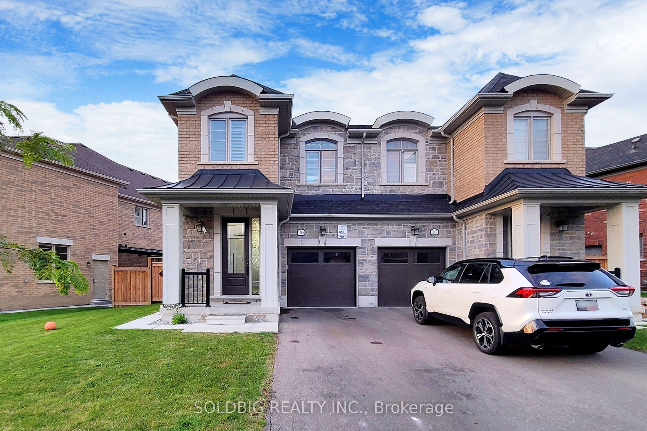 1265 CHEE CHEE Landing, Milton, ON L9E 1L2