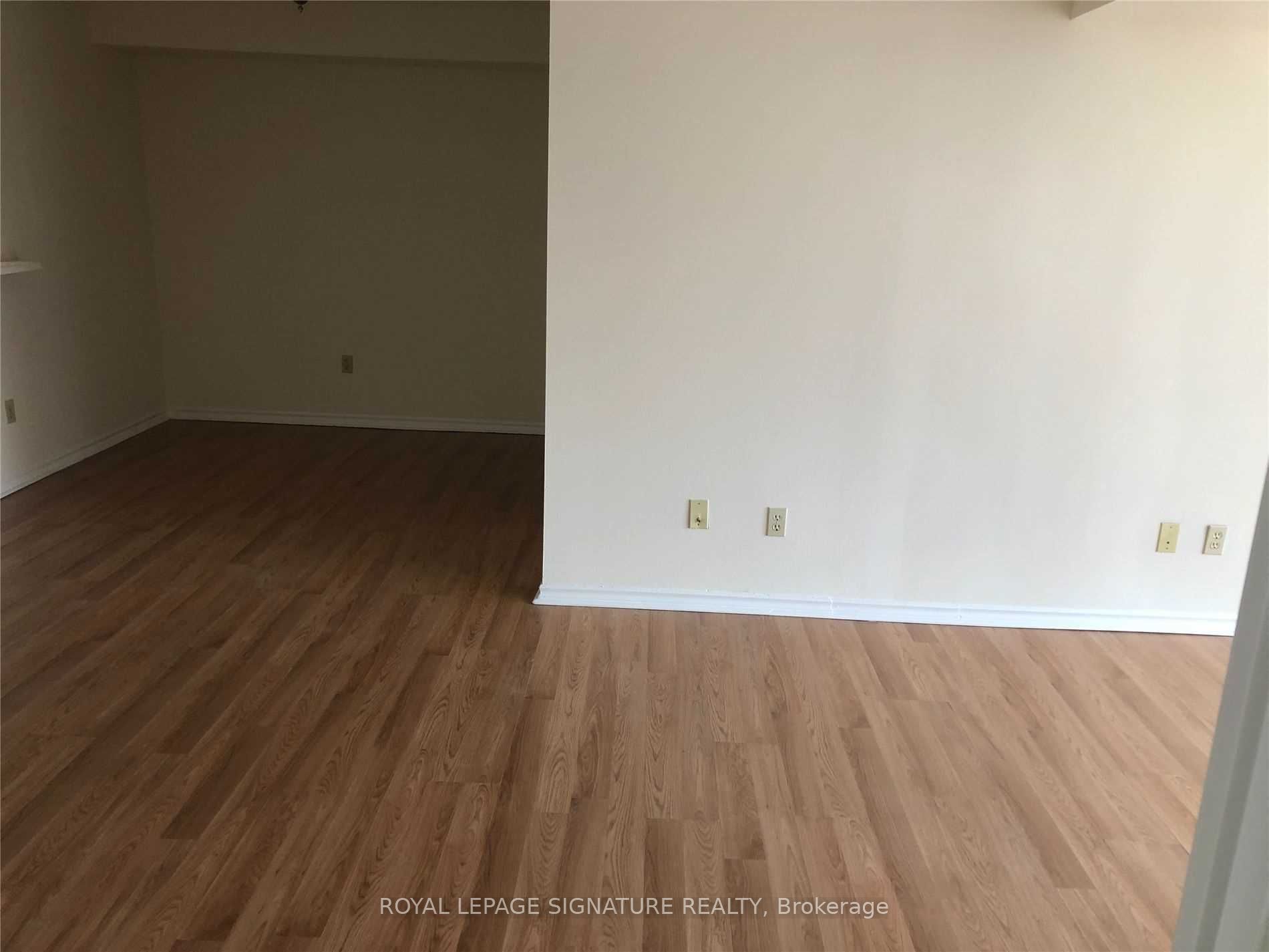 265 Enfield Place 1206, Mississauga, ON L5B 3Y7 photo 2