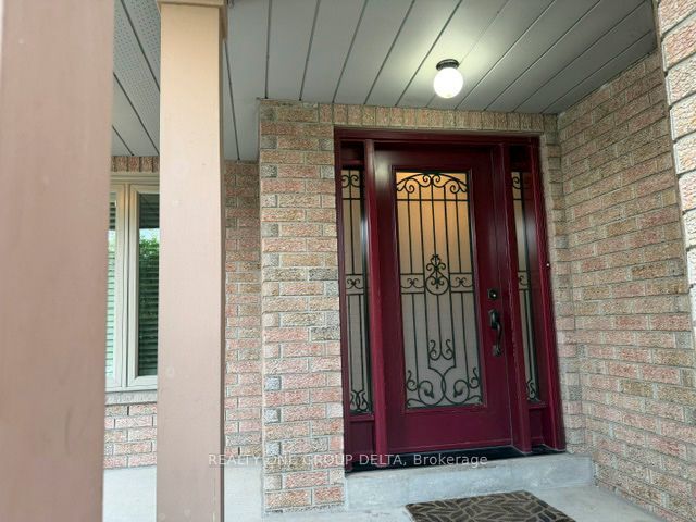 24 Arborview Crescent Upper, Toronto, ON M9W 7B3 photo 3