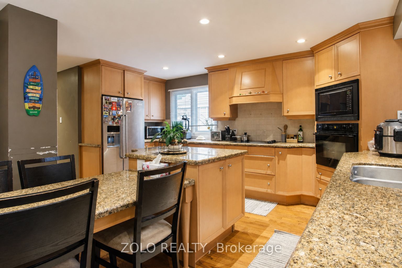4084 Rolling Valley Drive, Mississauga, ON L5L 2K8 photo 3
