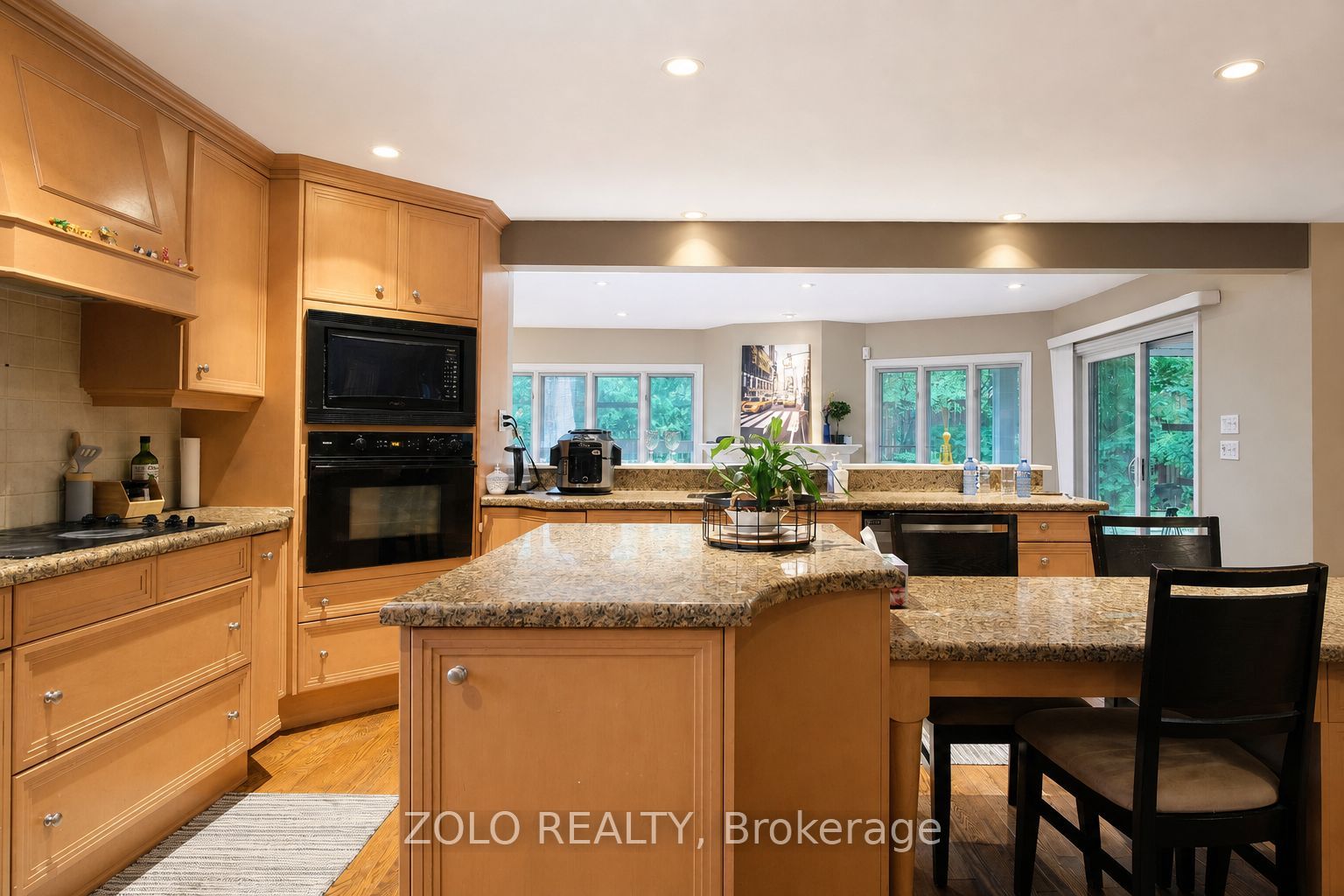 4084 Rolling Valley Drive, Mississauga, ON L5L 2K8 photo 5