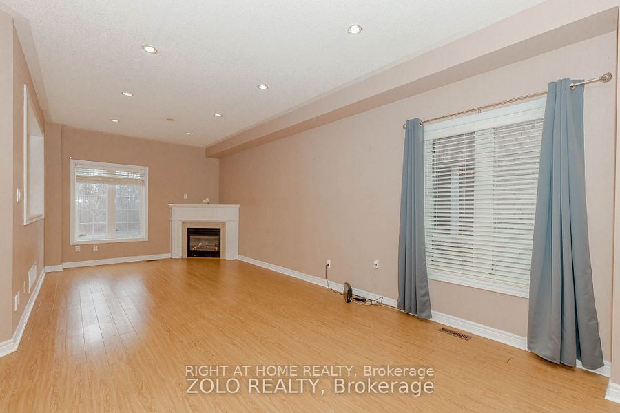 30 Tatra Crescent, Brampton, ON L6Y 0K6 photo 5
