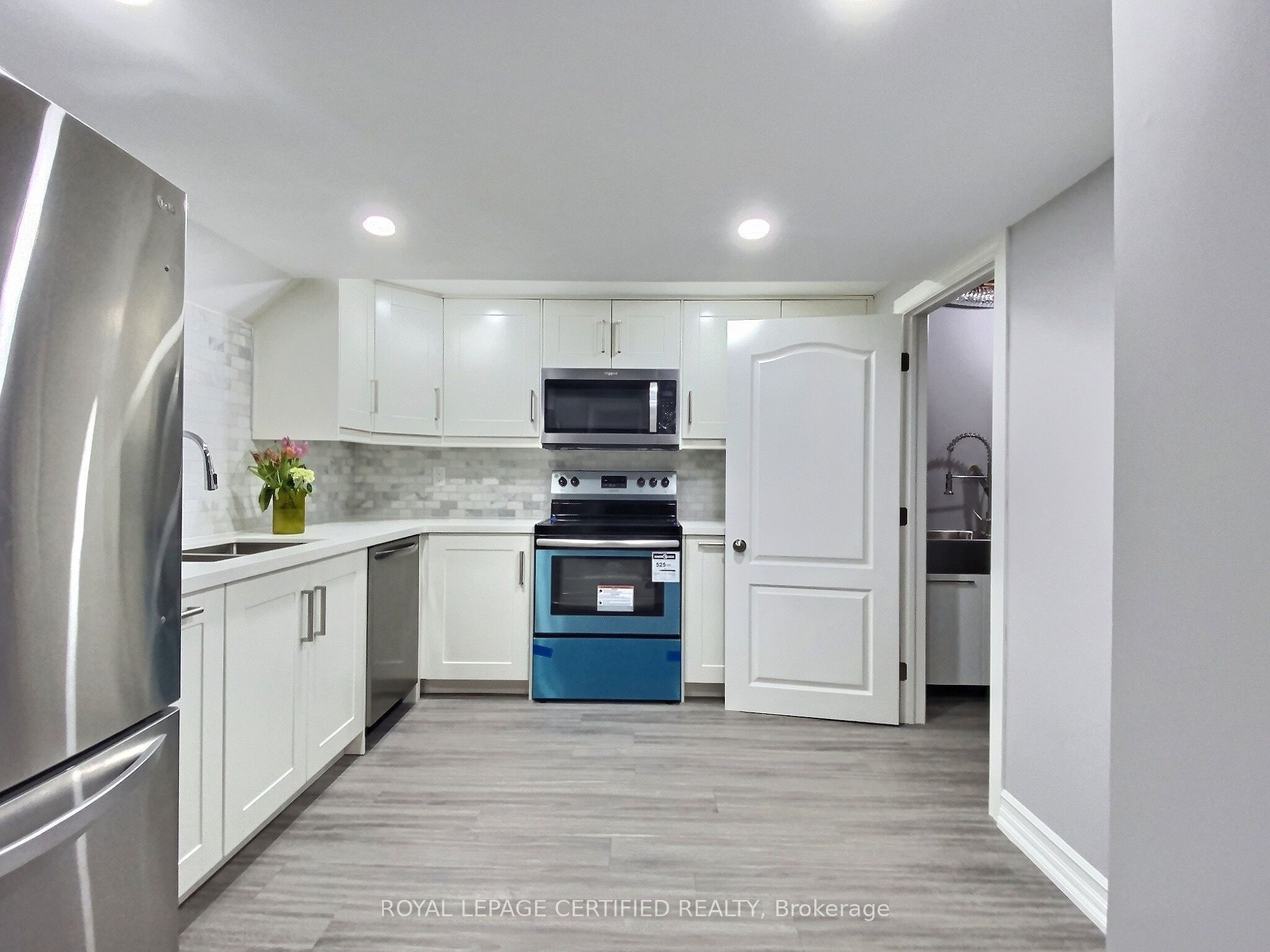 3845 Brinwood Gate W, Mississauga, ON L5M 7H3 photo 4