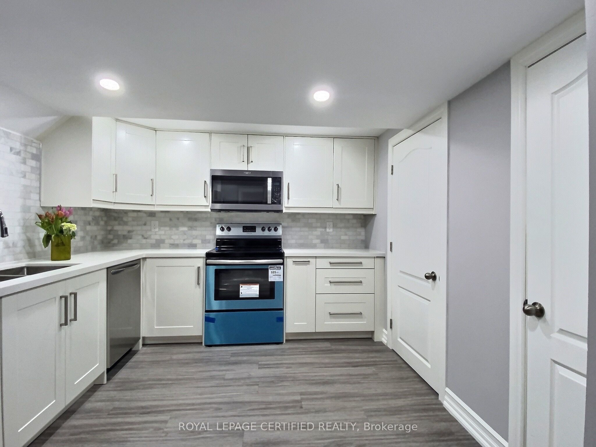 3845 Brinwood Gate W, Mississauga, ON L5M 7H3 photo 5