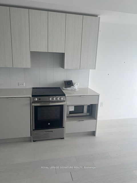 3883 Quartz Road 4808, Mississauga, ON L5B 4M6 photo 2