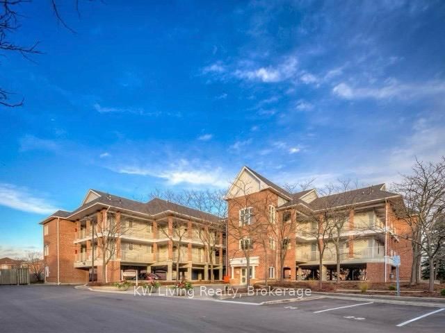 101 Bristol Road E 223, Mississauga, ON L4Z 3P4