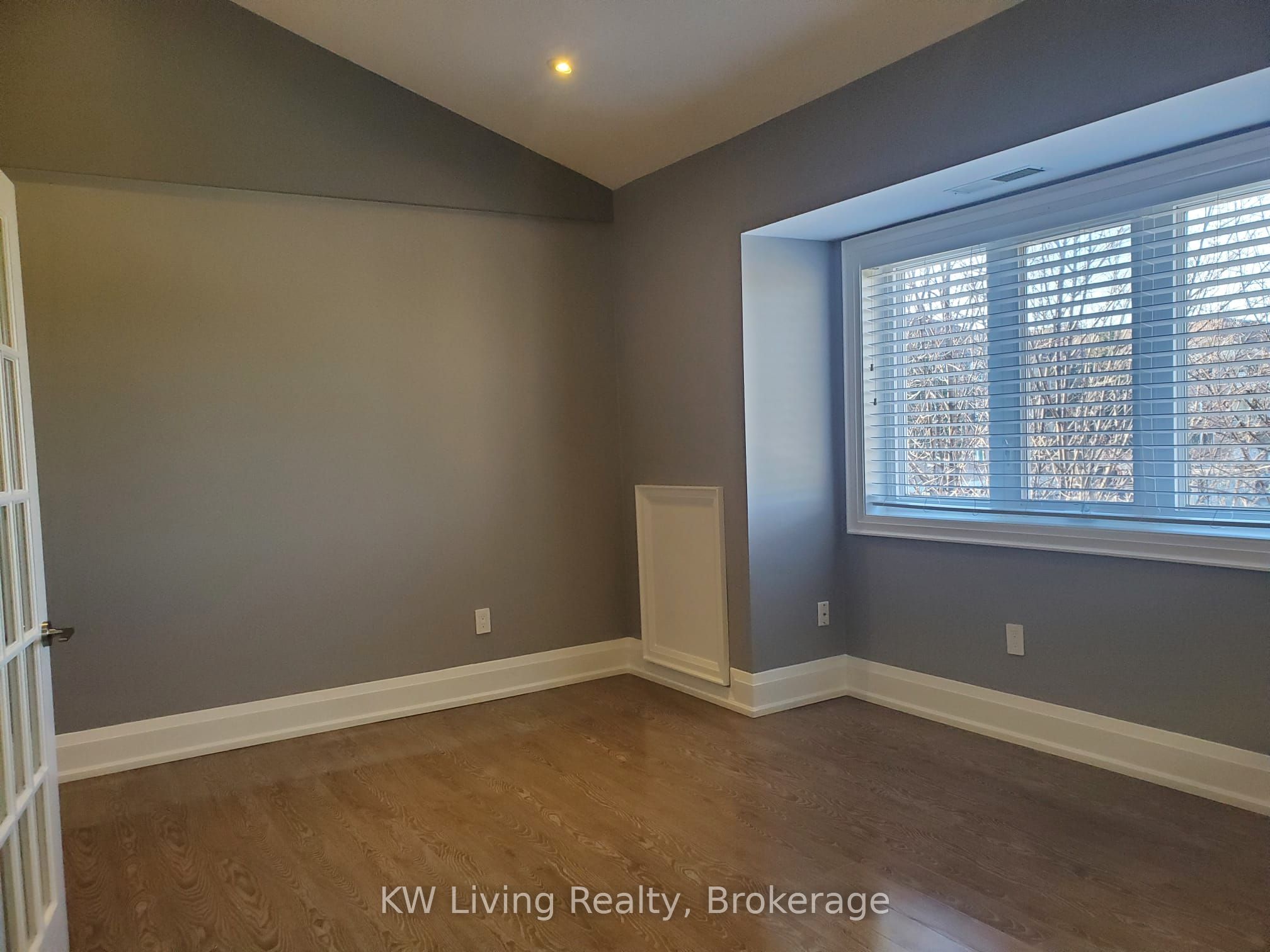 101 Bristol Road E 223, Mississauga, ON L4Z 3P4 photo 4