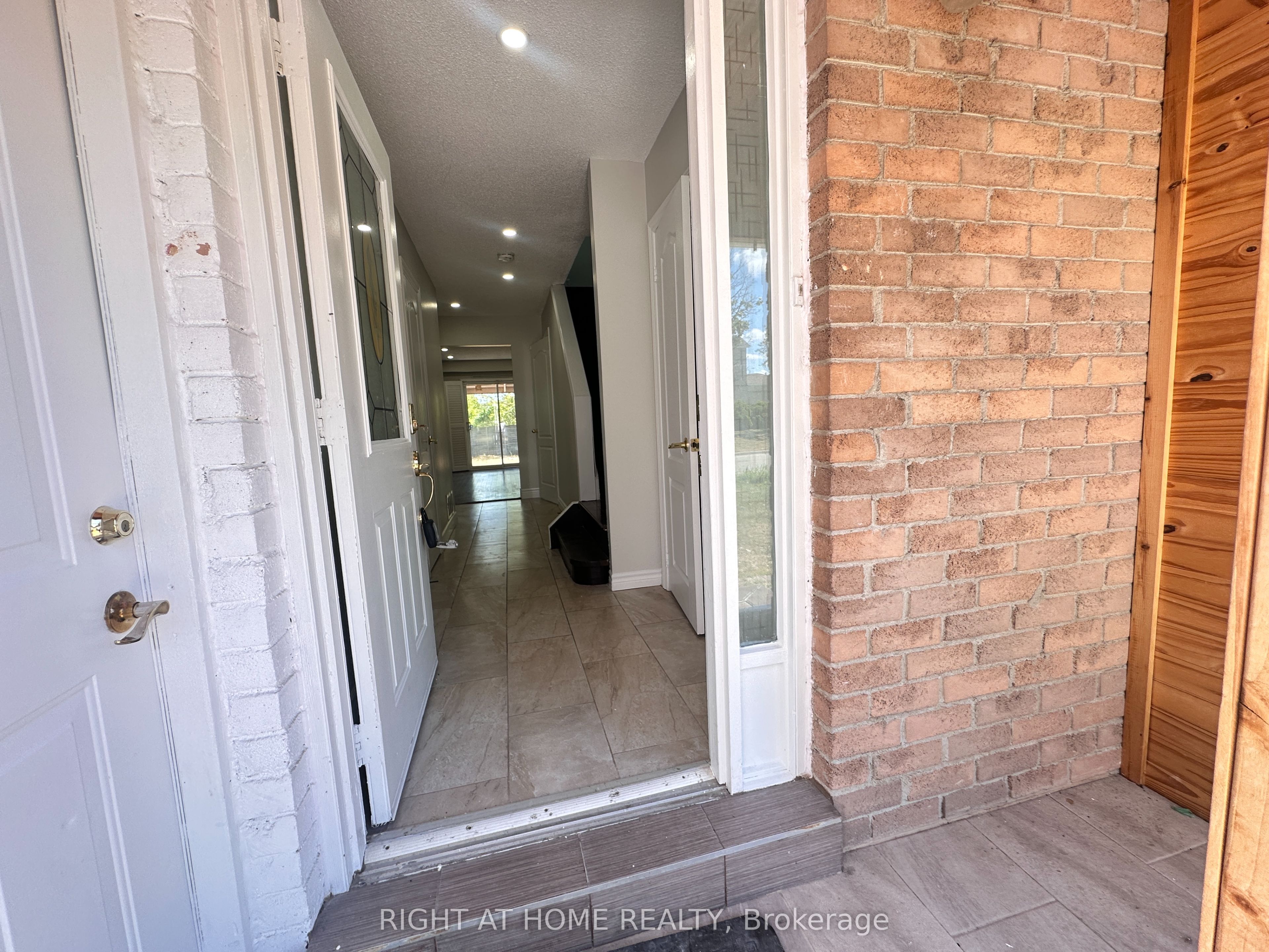 1791 Princelea Place, Mississauga, ON L5M 3R9 photo 4