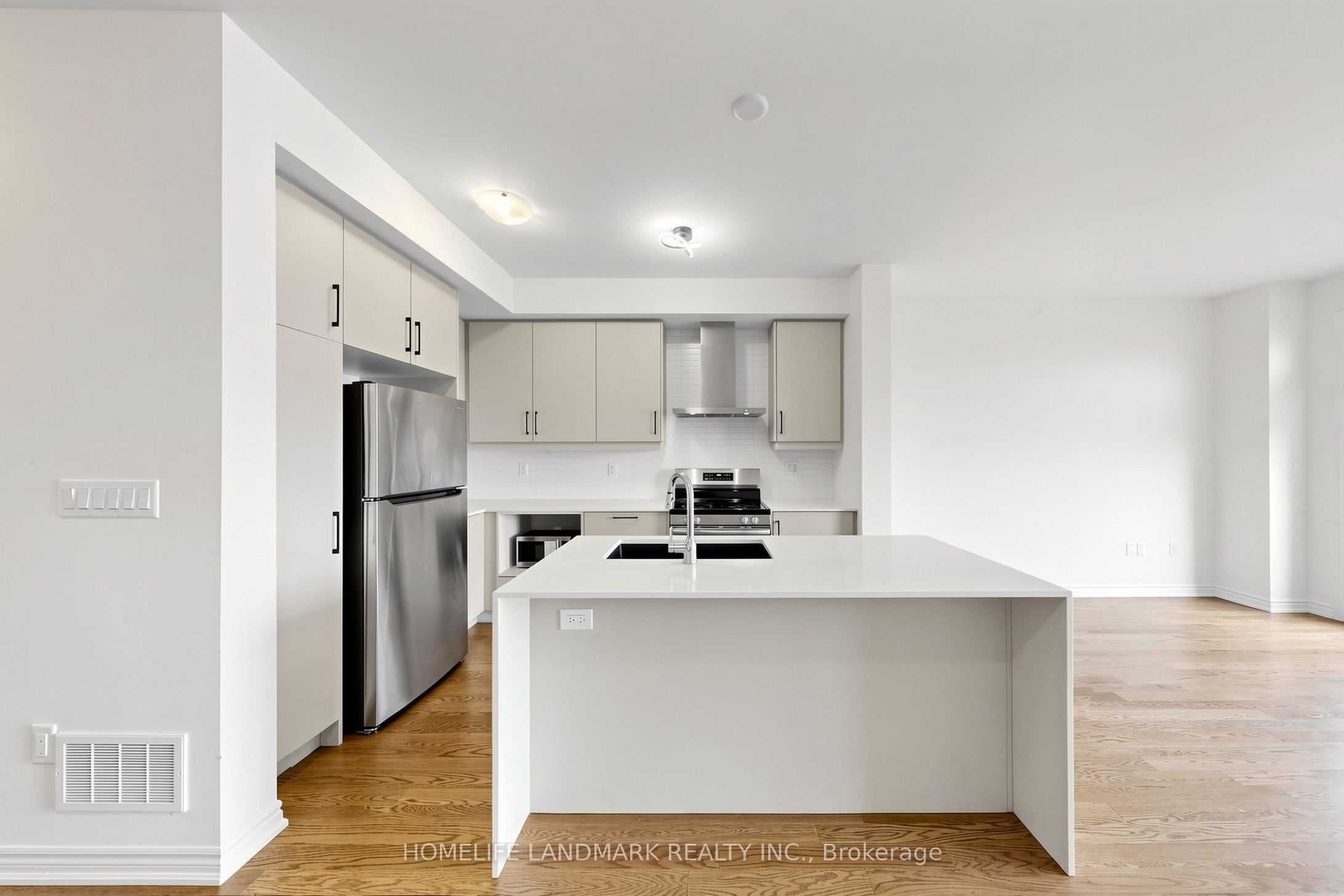 1138 Tanbark Avenue, Oakville, ON L6H 8C4 photo 5