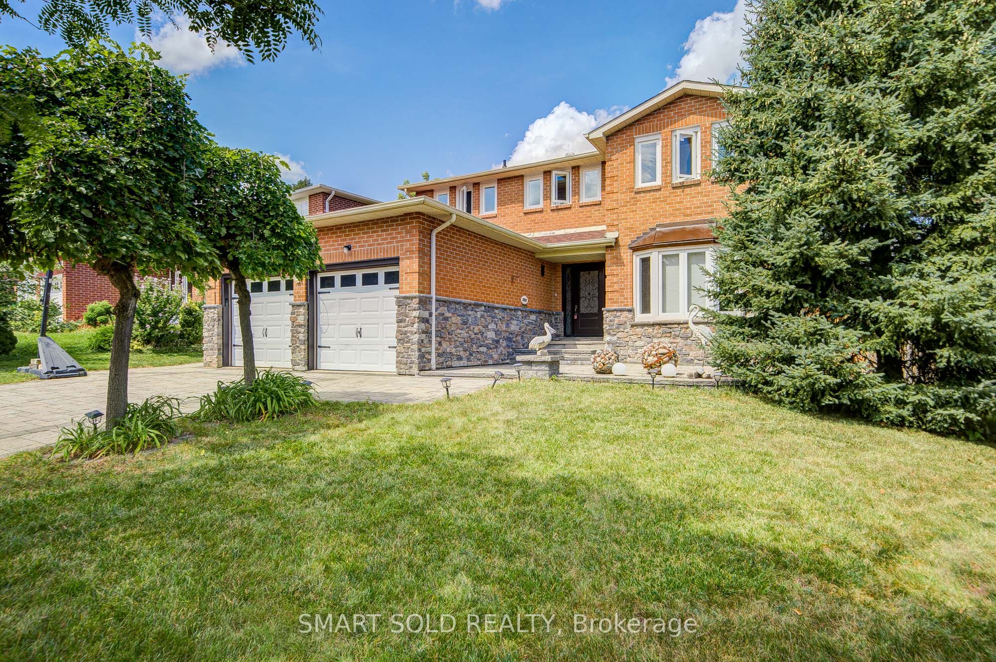 5818 Turney Drive, Mississauga, ON L5M 2R8 photo 2