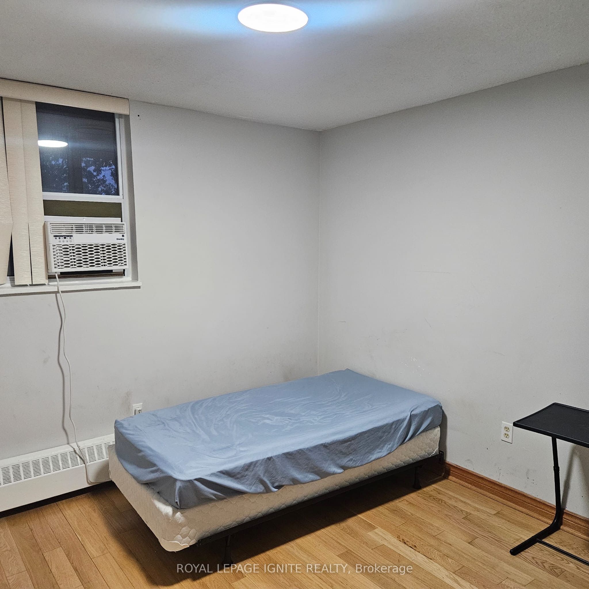 390 Dixon Road 409, Toronto, ON M9R 1T4 photo 5