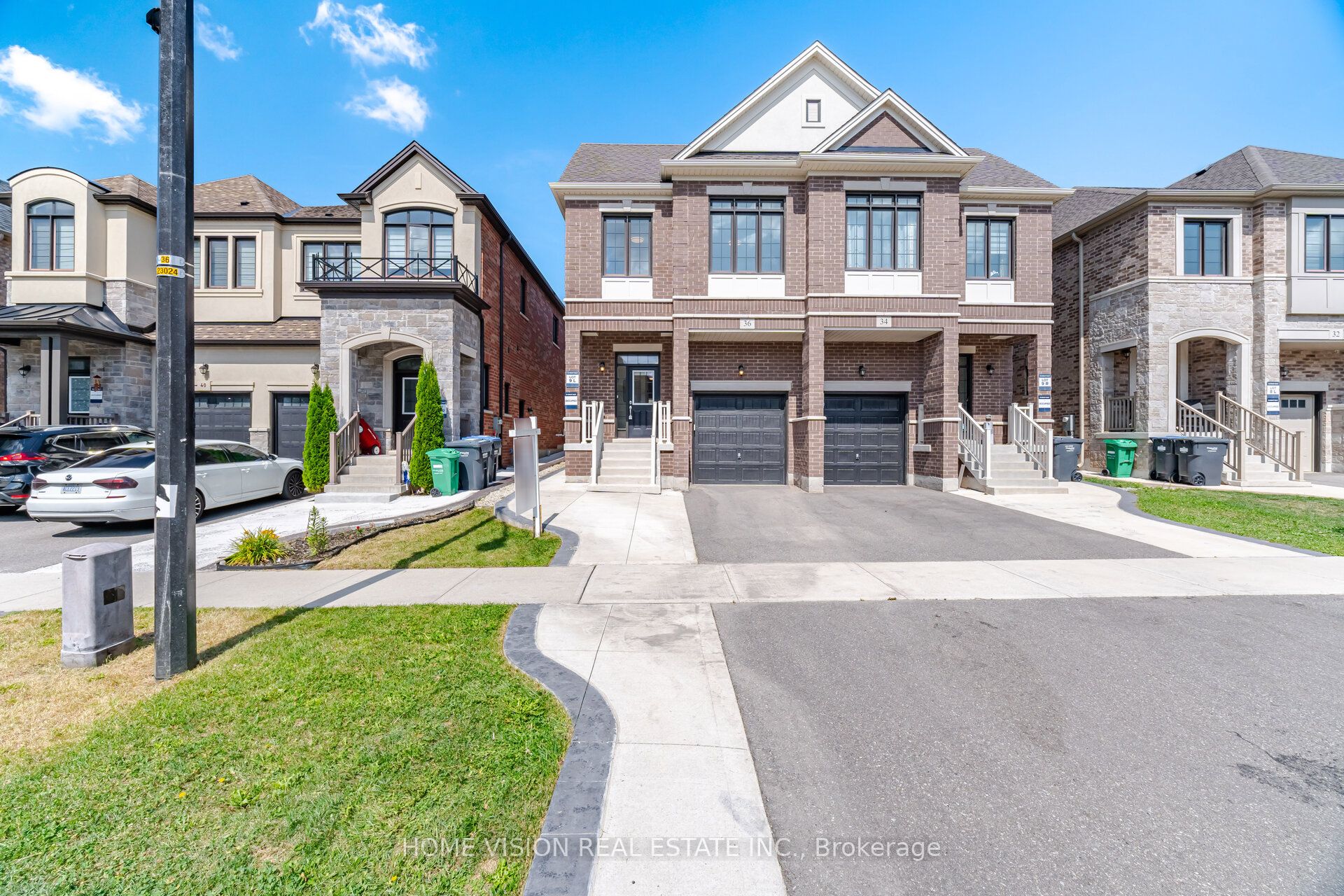36 Quinton Ridge, Brampton, ON L6Y 6J4 photo 2