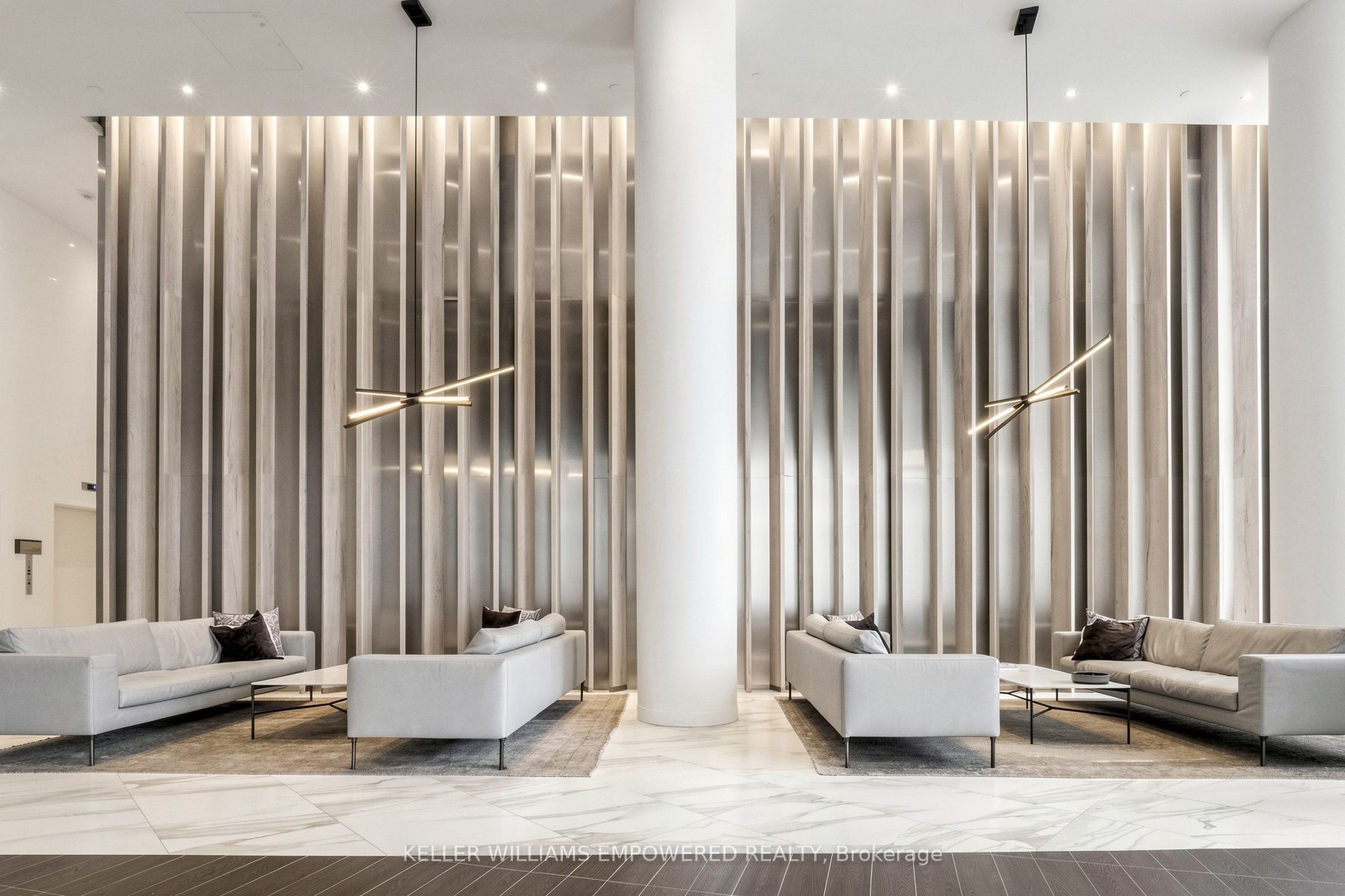 3900 Confederation Parkway 3403, Mississauga, ON L5B 0M3 photo 4