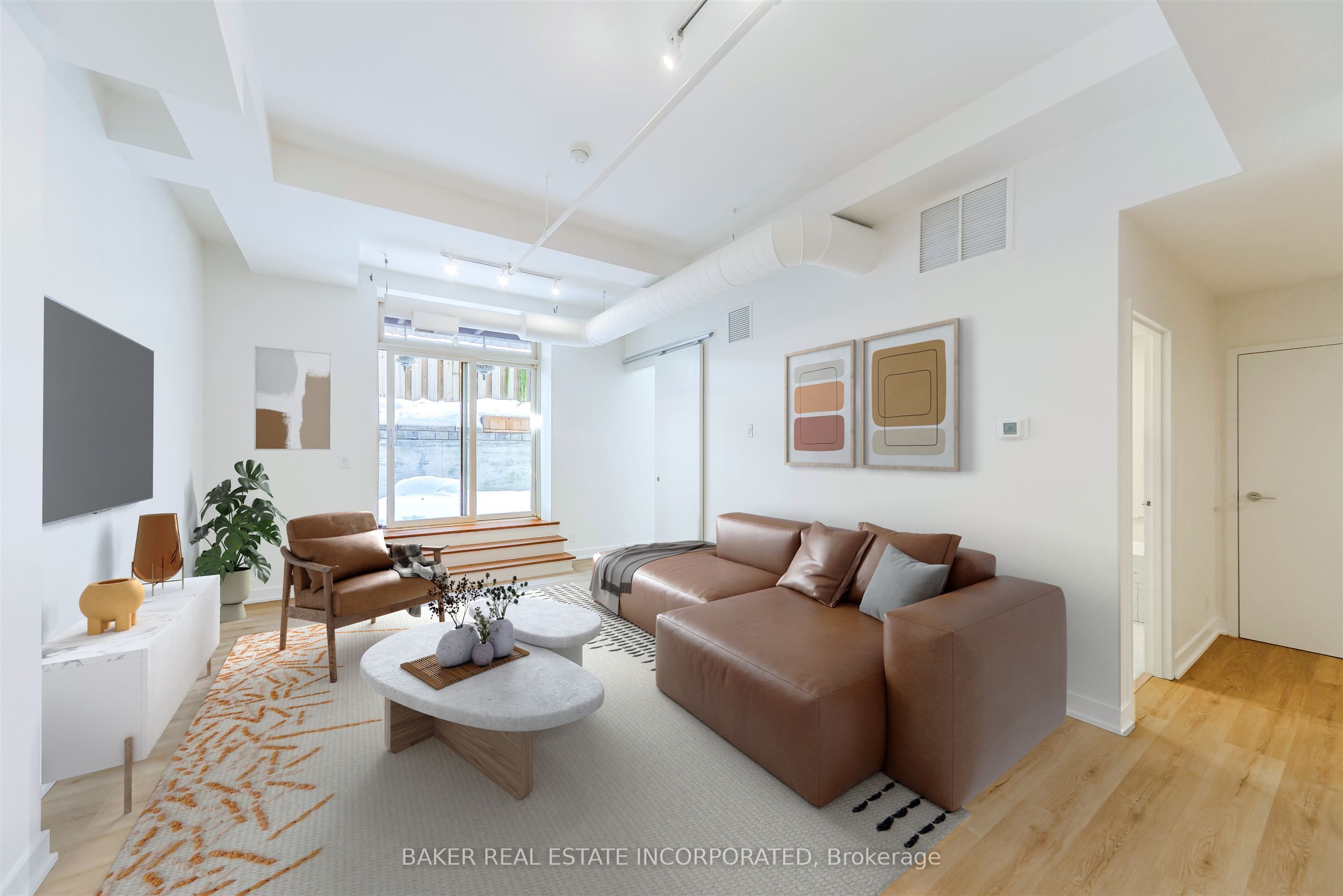 152 Annette Street 107, Toronto, ON M6P 1P4