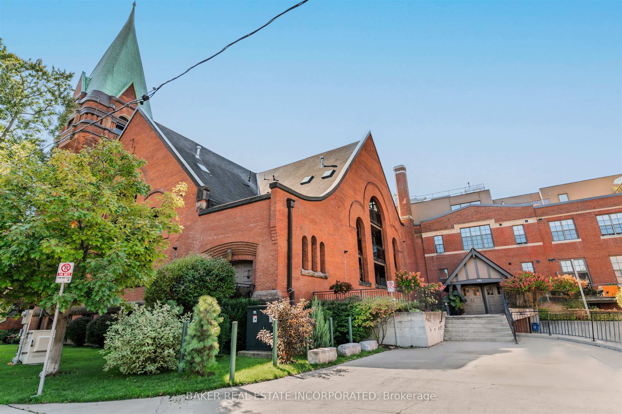 152 Annette Street 107, Toronto, ON M6P 1P4 photo 4